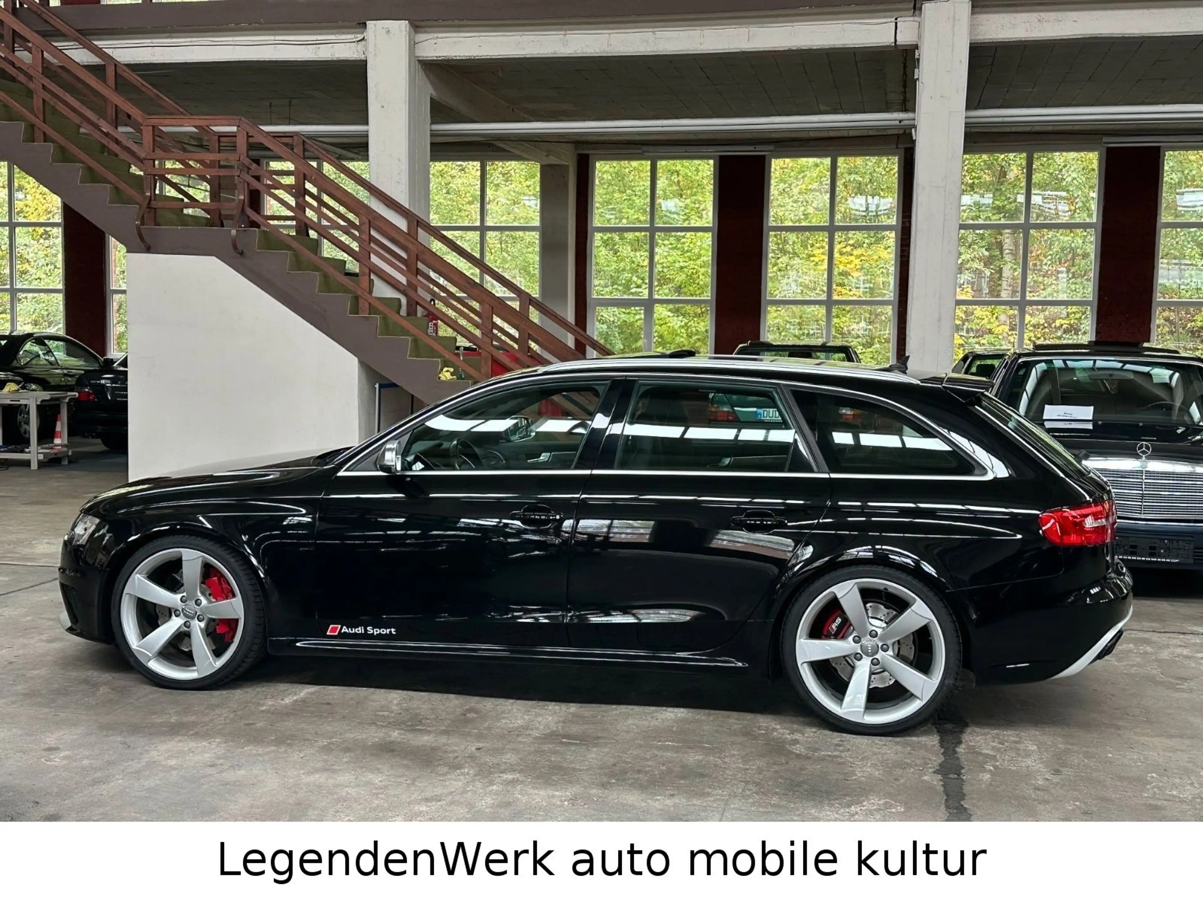 Audi RS4 B8 Avant 4.2 FSI SERVICE/BREMSEN/REIFEN neu! — photo 5