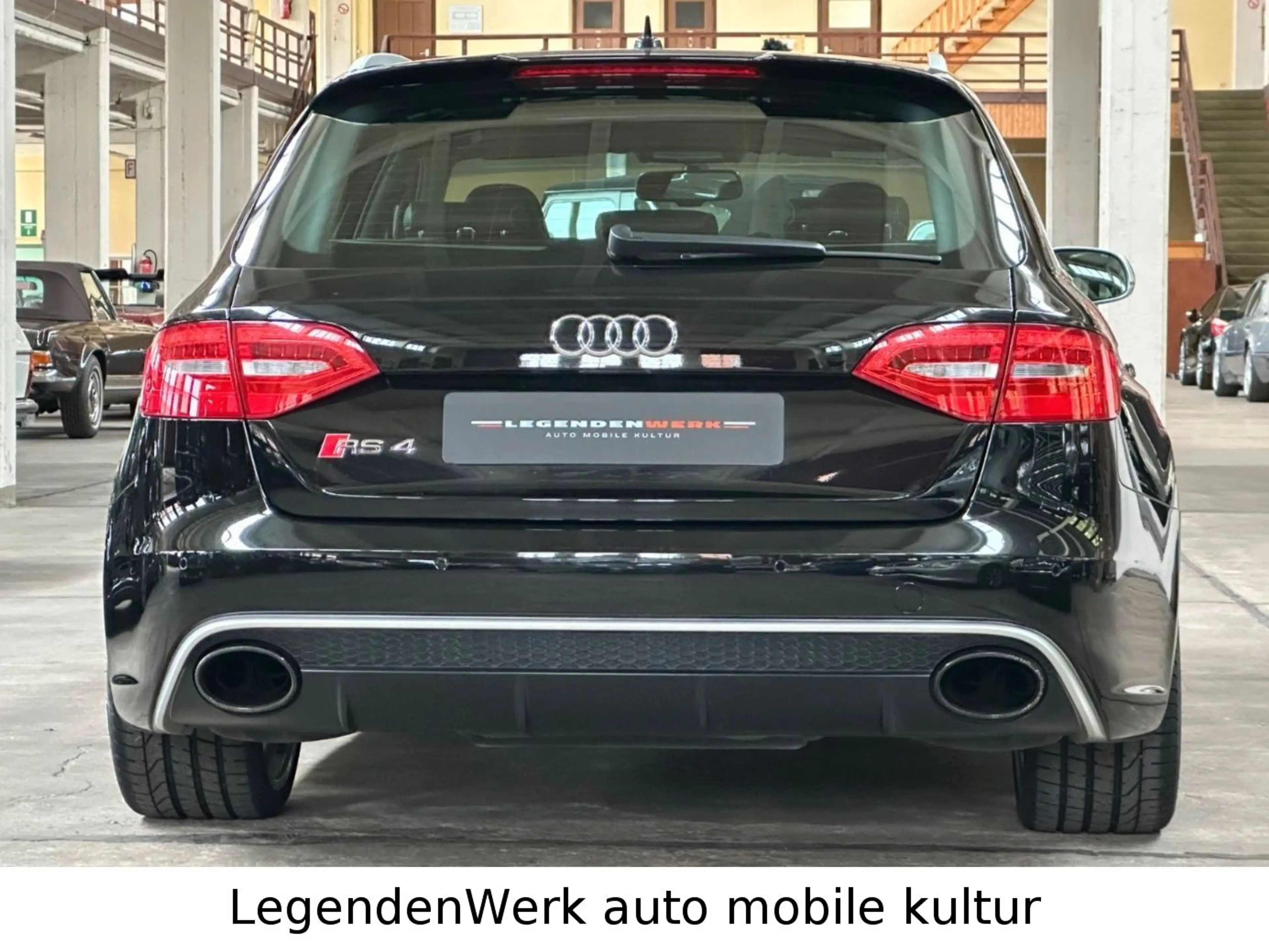 Audi RS4 B8 Avant 4.2 FSI SERVICE/BREMSEN/REIFEN neu! — photo 7