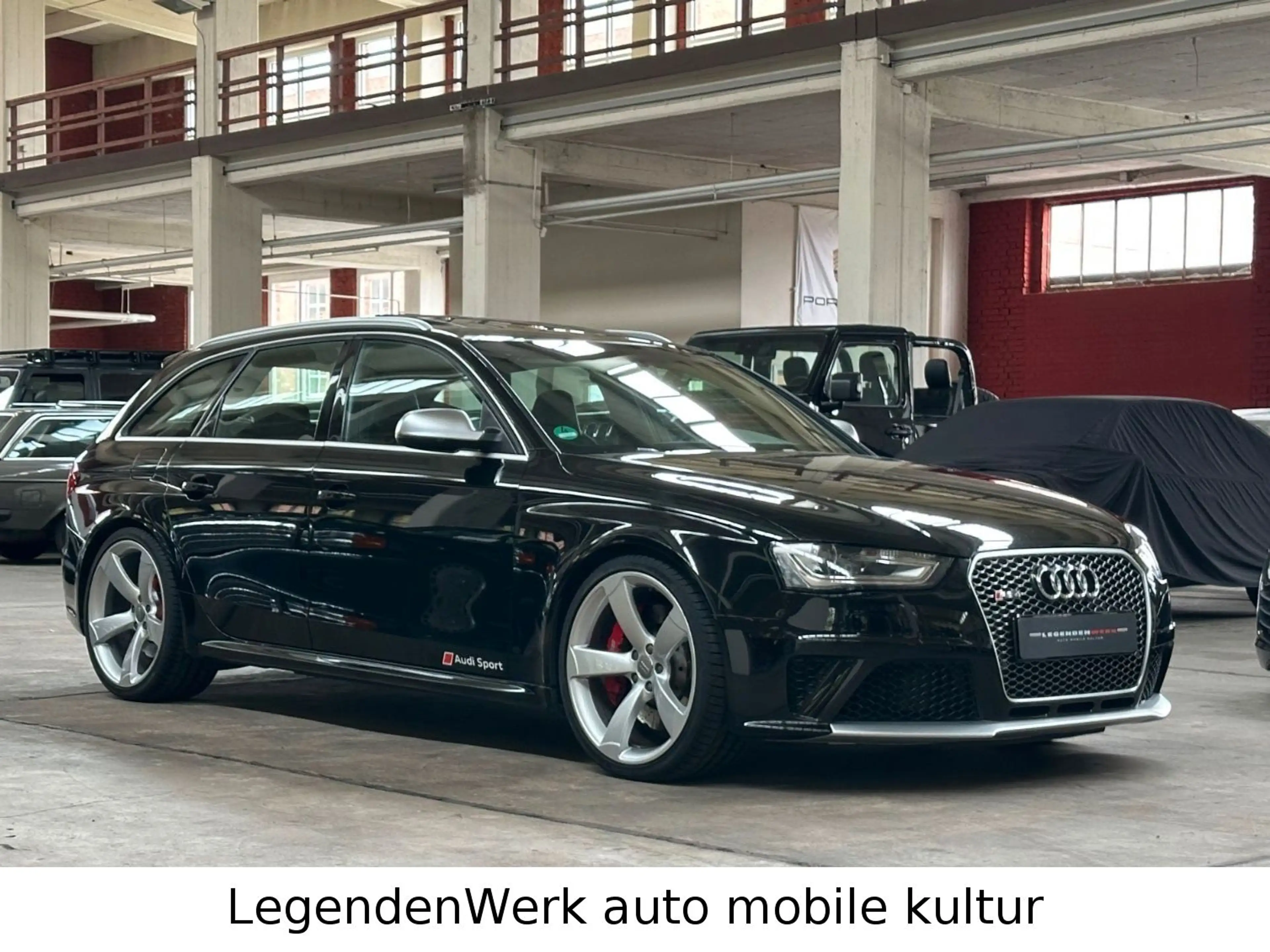 Audi RS4 B8 Avant 4.2 FSI SERVICE/BREMSEN/REIFEN neu! — photo 4