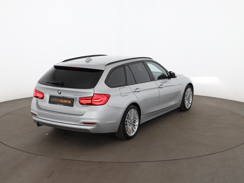 BMW 318 d Touring Advantage LED NAVI SITZHZG R-CAM PDC — photo 3