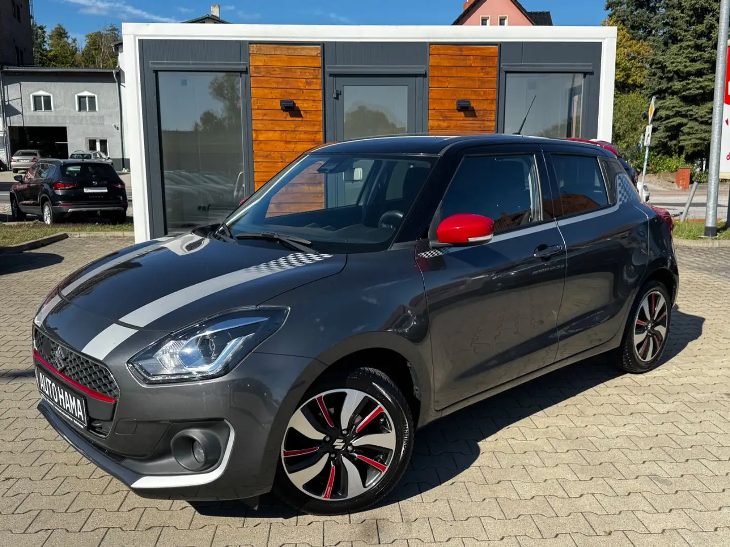 Suzuki Swift Comfort+ 111PS Automatik *NAV*LED*ASS*KEY* Grau - 1