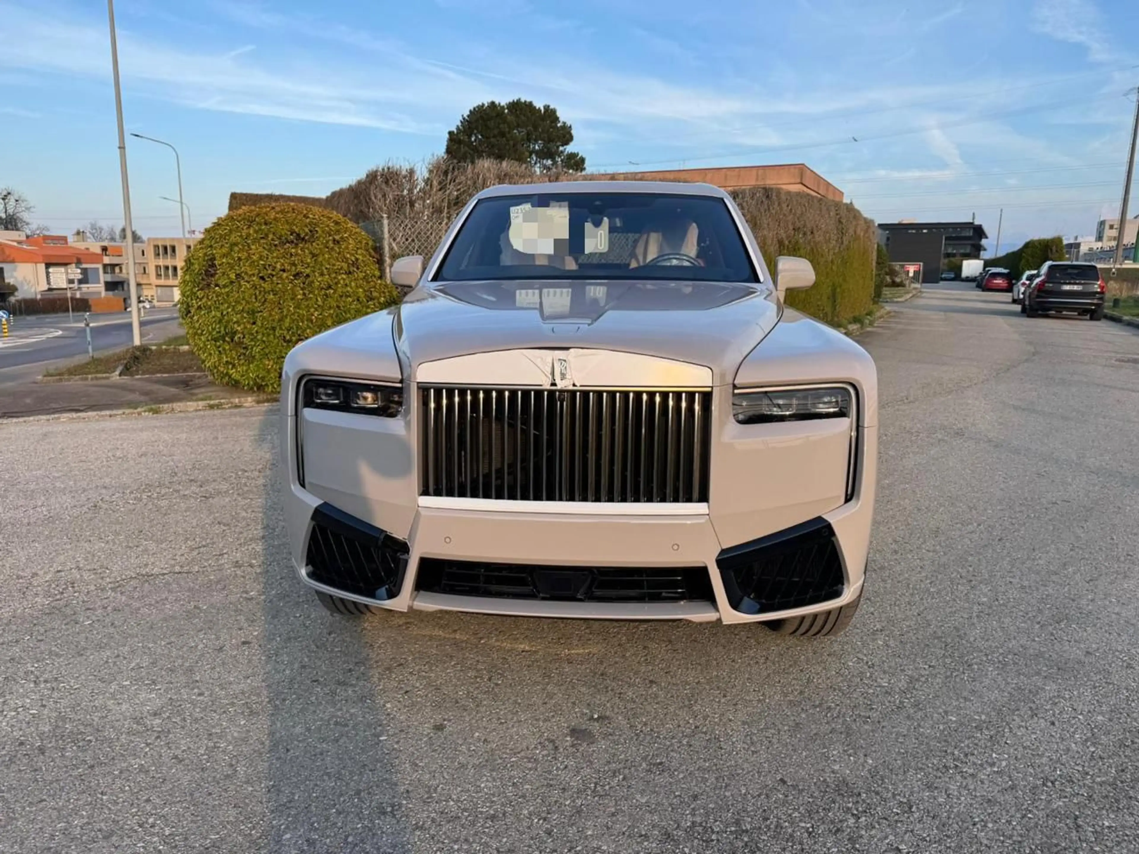 Rolls-Royce Cullinan Black Badge | 4 Seats | 2026 | On Stock — photo 3