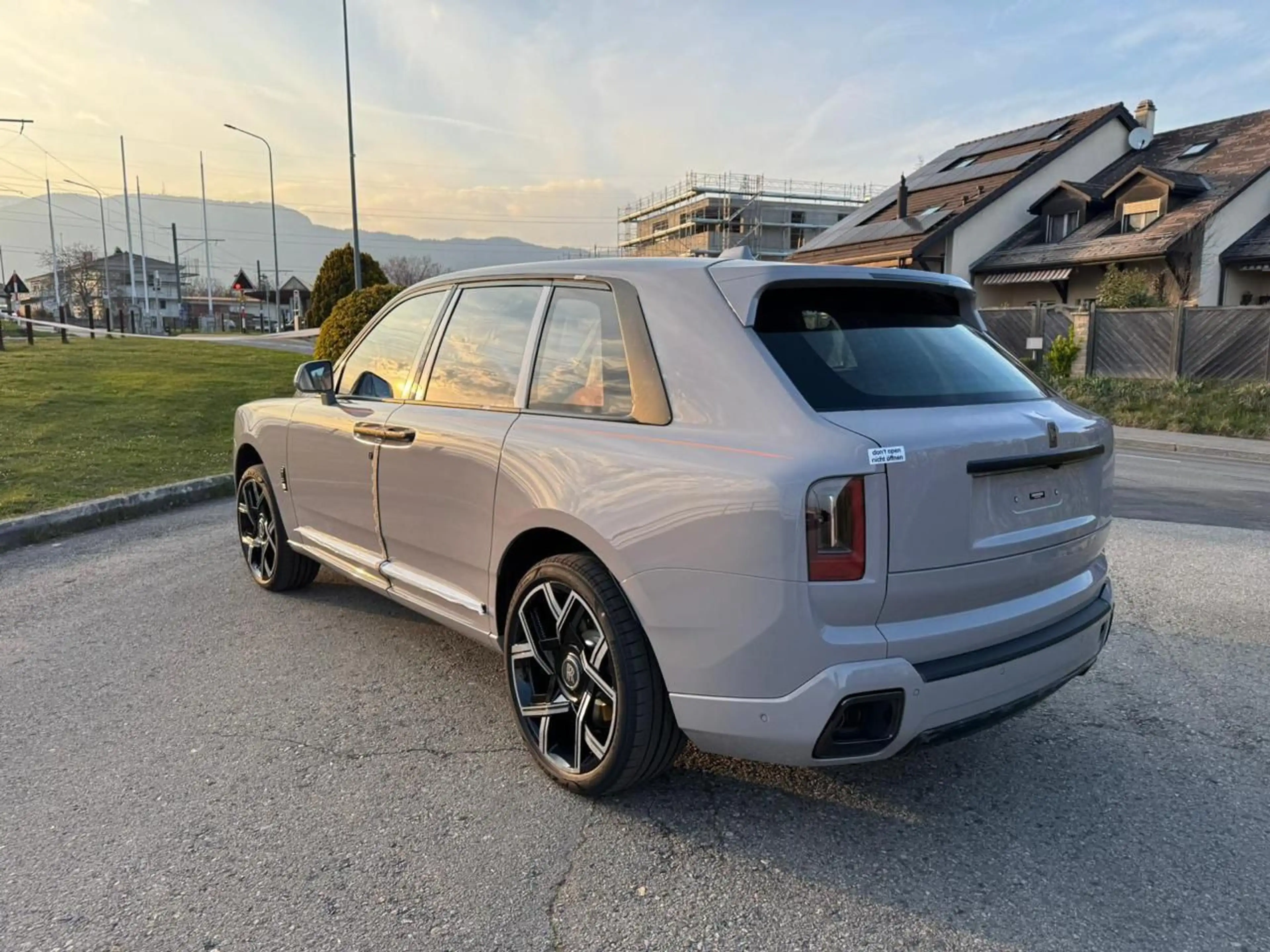 Rolls-Royce Cullinan Black Badge | 4 Seats | 2026 | On Stock — photo 5