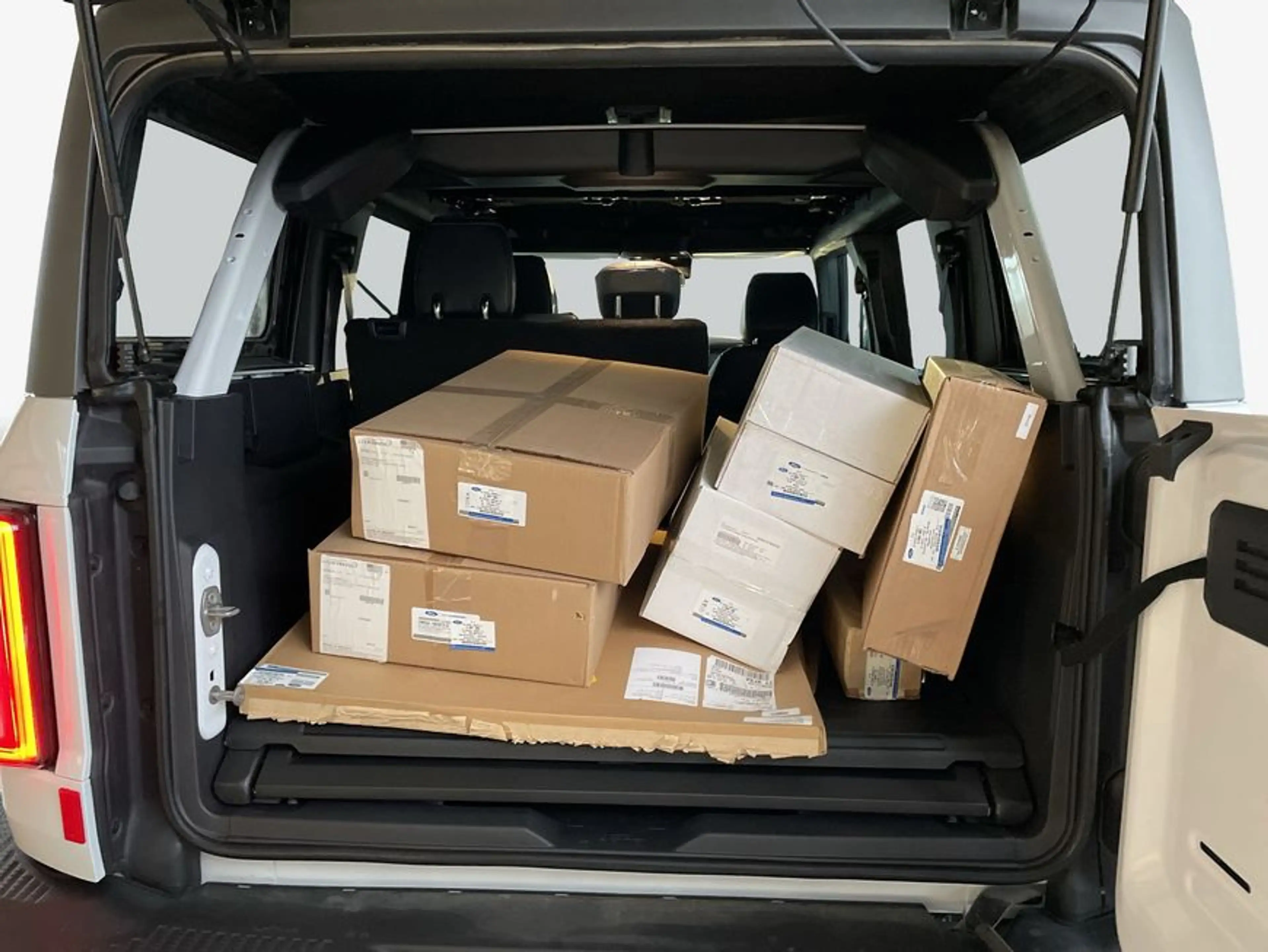 Ford Bronco 2.7 EcoBoost V6 Outer Banks 246 kW, 5-türig — photo 8