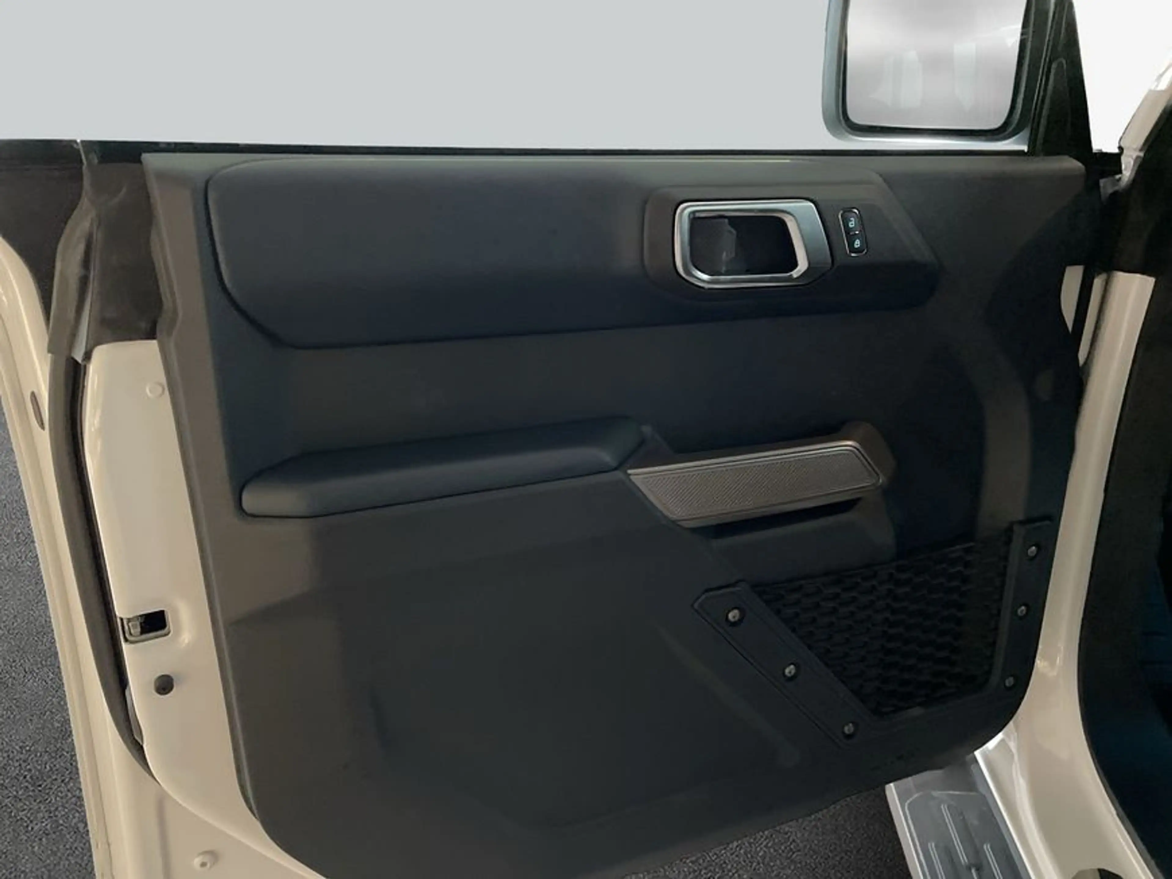 Ford Bronco 2.7 EcoBoost V6 Outer Banks 246 kW, 5-türig — photo 15
