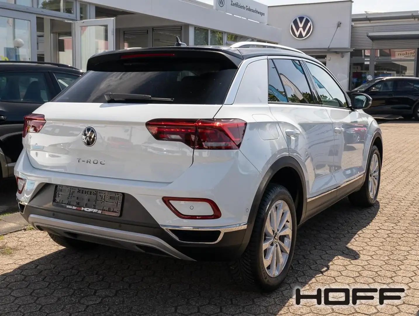 Volkswagen T-Roc 1.5 TSI DSG AHK NAVI Weiß - 2