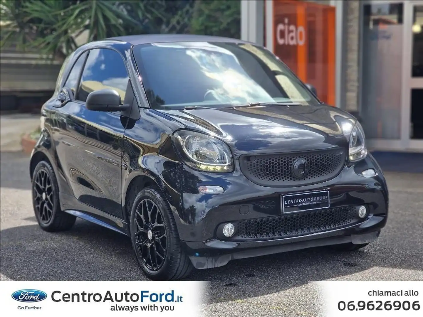 smart forTwo Fortwo 1.0 Youngster 71cv twinamic Negro - 1