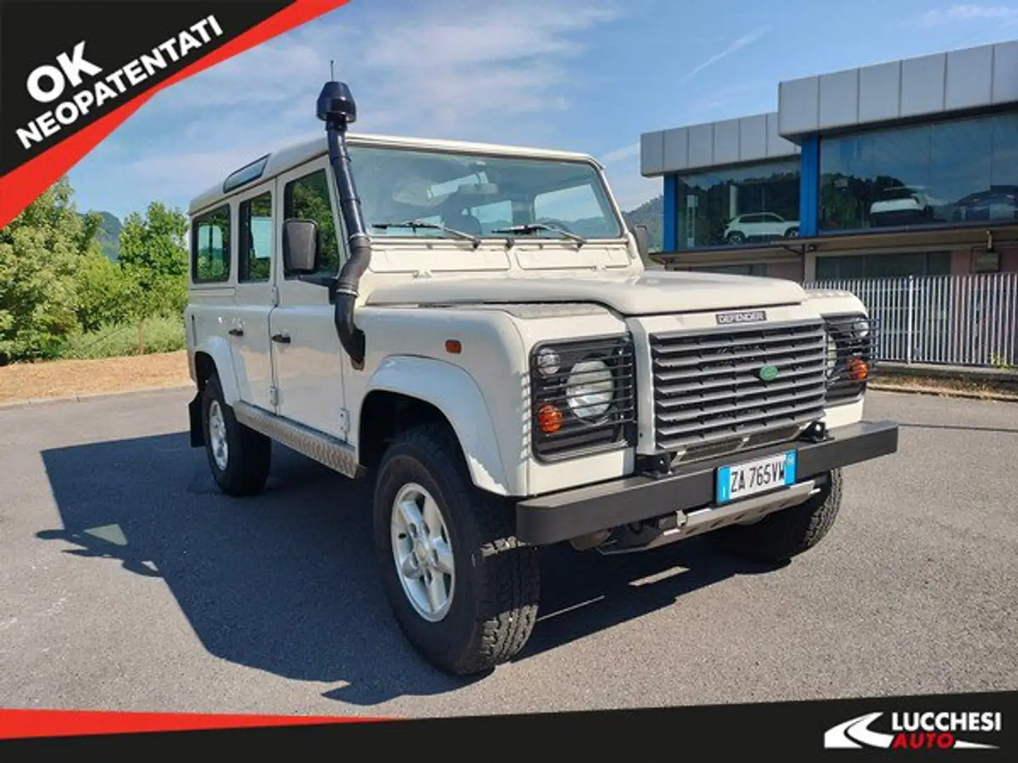 Land Rover Defender Defender 110 2.5 Td5 cat Station Wagon SE Bianco - 1