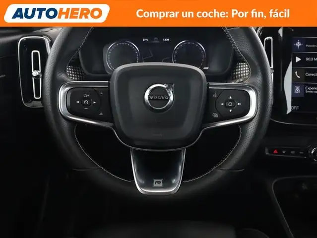 Volvo XC40 view 24
