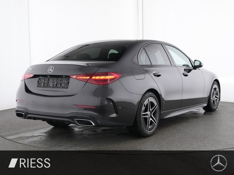 Mercedes-Benz C 200 d AMG Sport Night Distr AHK Pano Keyless 18" — photo 3