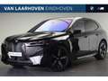 BMW iX xDrive40 High Executive / Sportpakket / Panoramada Schwarz - thumbnail 1