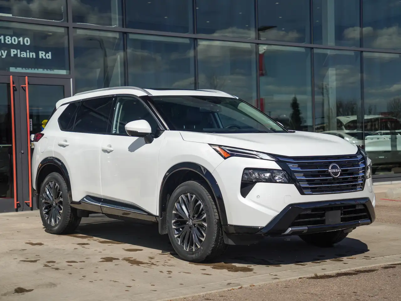 Nissan Rogue снимка Nissan Rogue