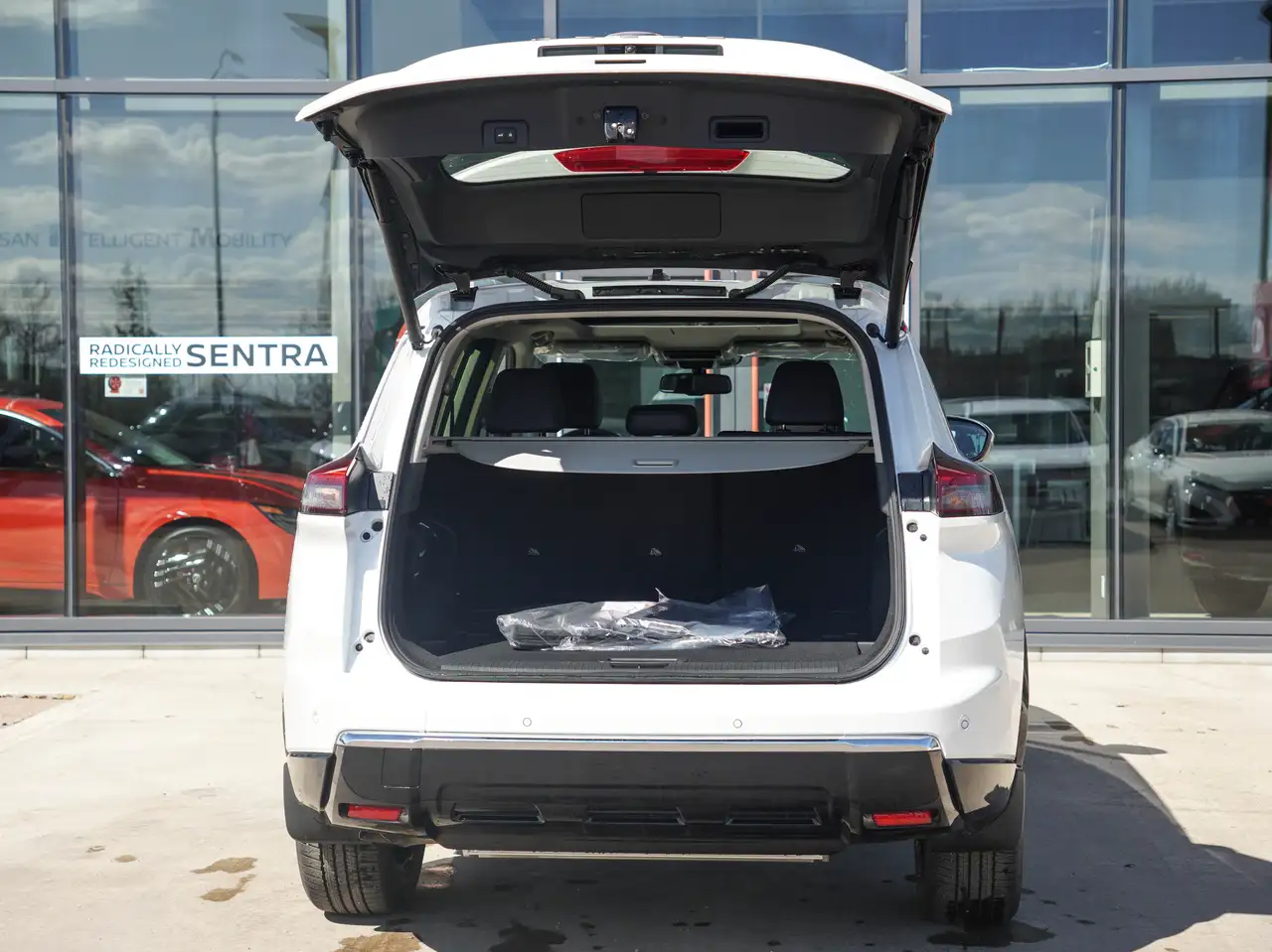 Nissan Rogue снимка Nissan Rogue
