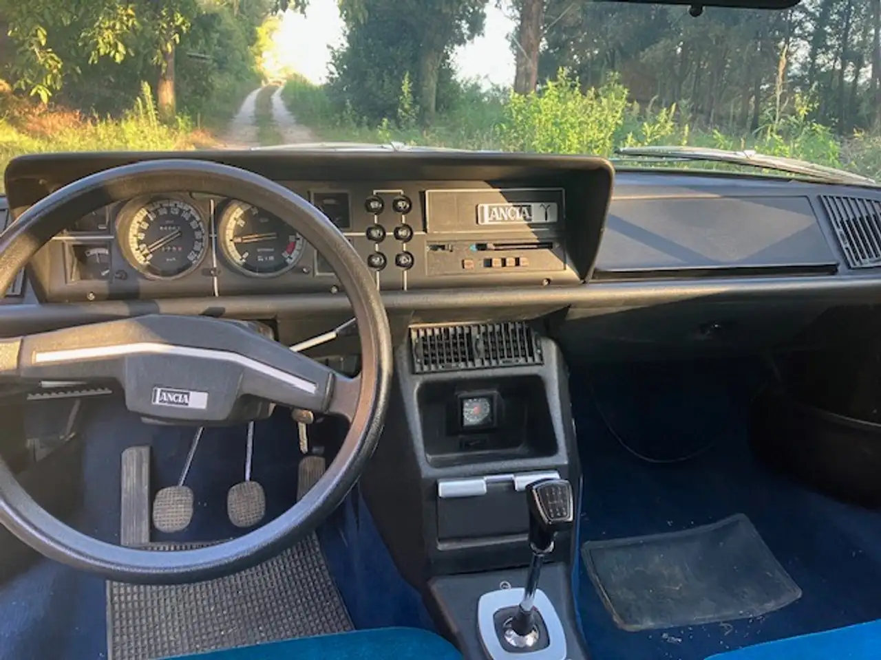 Lancia Gamma 2.0 coupé, foto 4