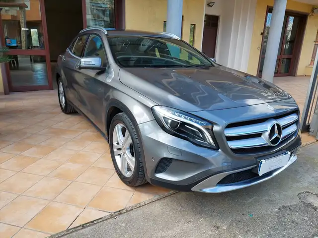 Mercedes-Benz GLA 200 GLA-X156 2014 d (cdi) Sport auto