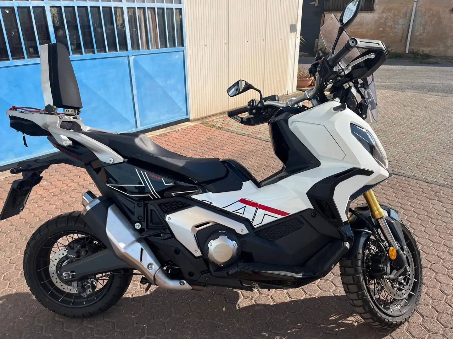 Honda X-ADV - 2