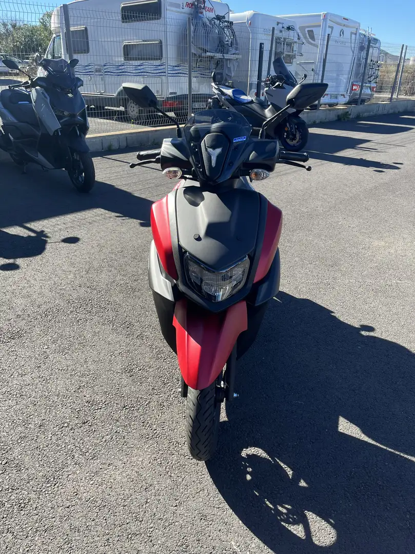 Yamaha RayZR Rouge - 2