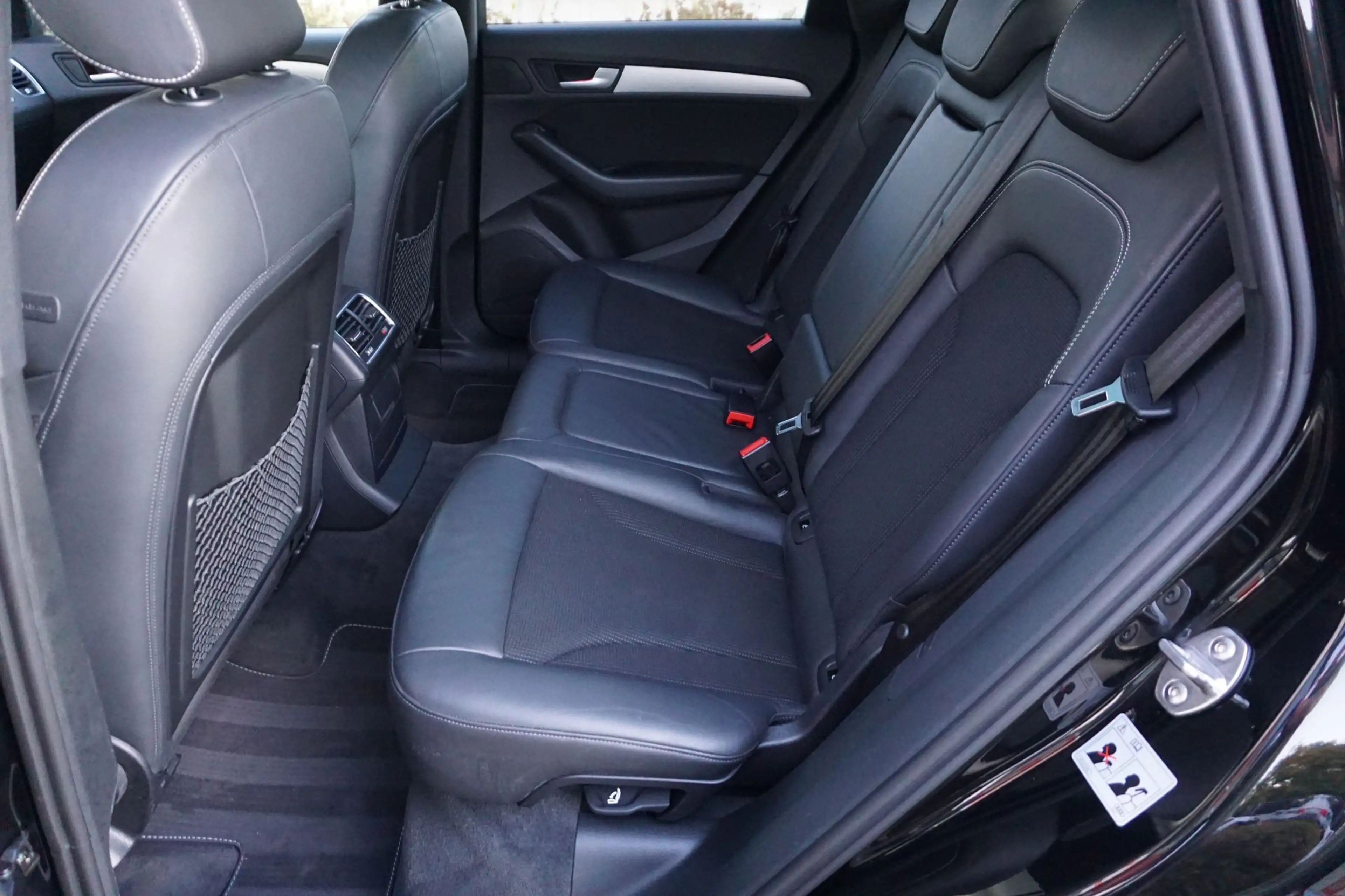 Audi Q5 2,0 TDI quattro Sport S-tronic | € 134 mtl | S li — photo 11