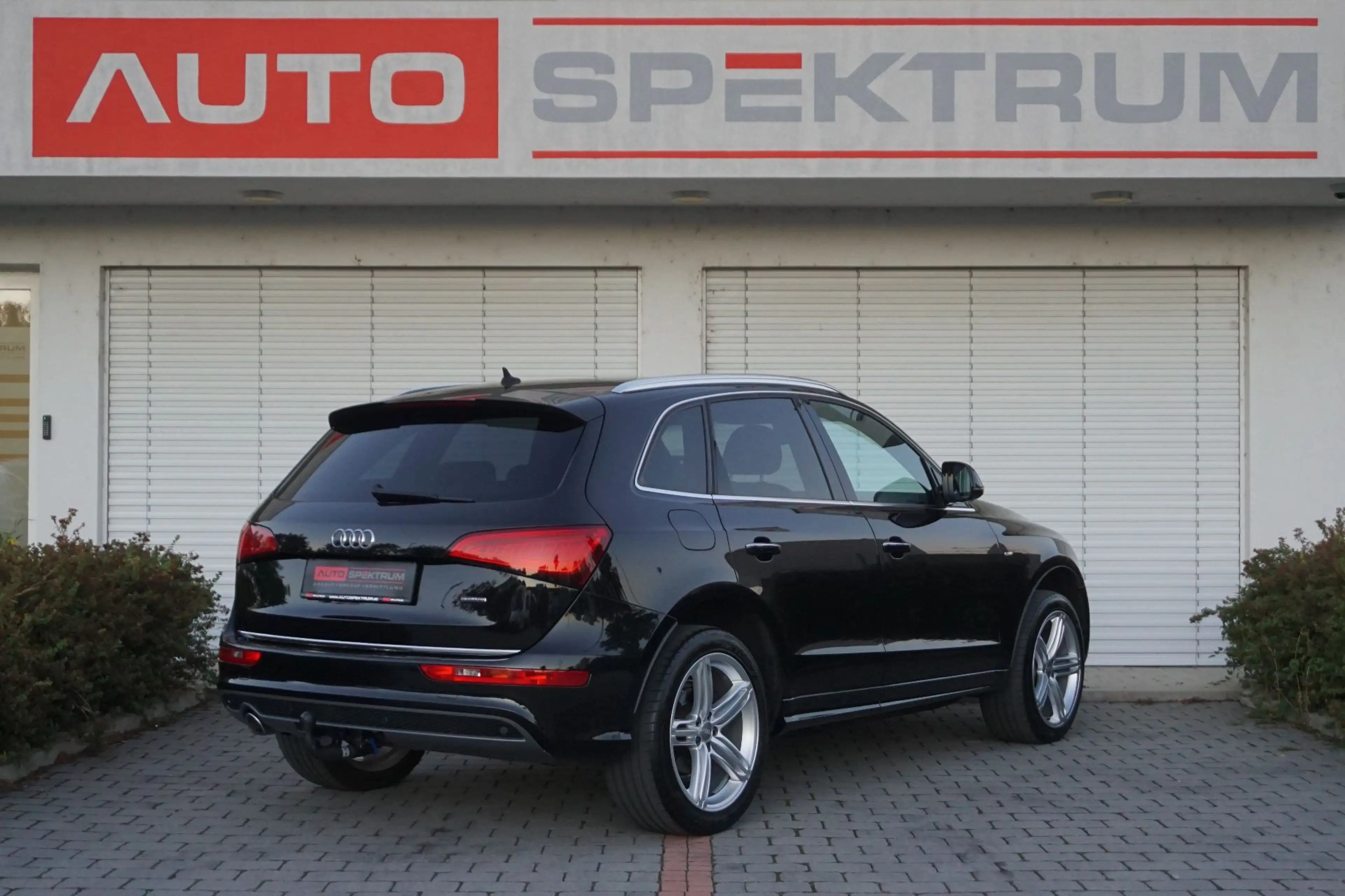 Audi Q5 2,0 TDI quattro Sport S-tronic | € 134 mtl | S li — photo 5