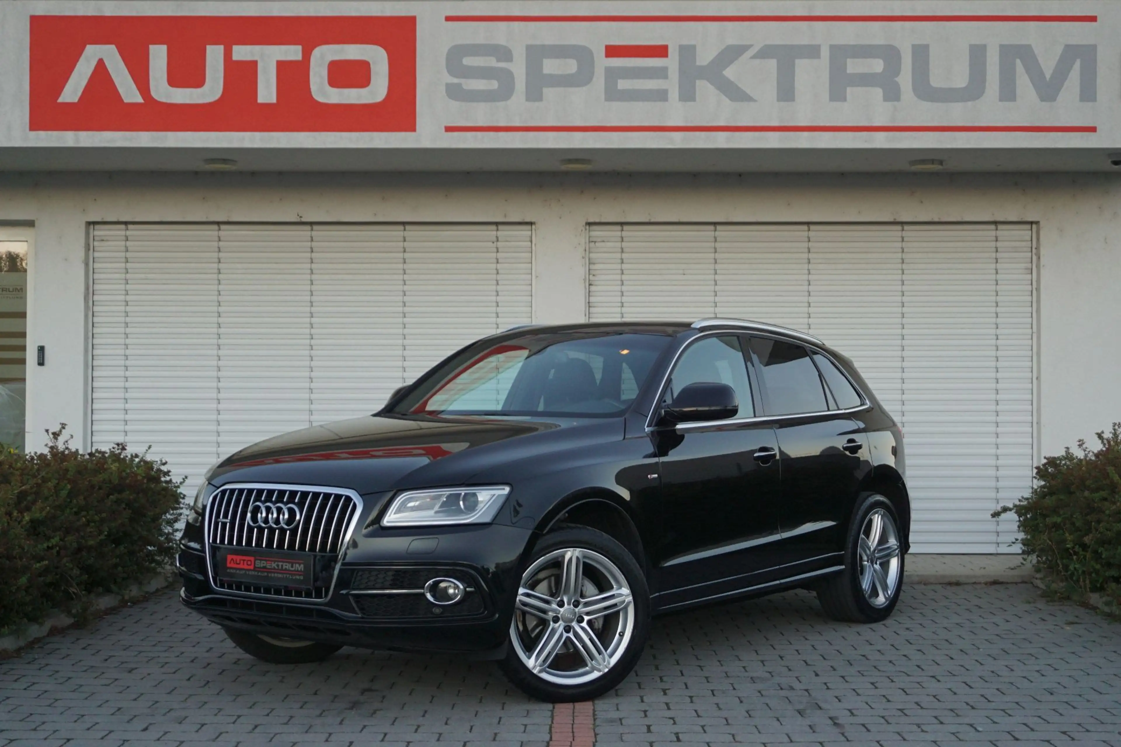Audi Q5 2,0 TDI quattro Sport S-tronic | € 134 mtl | S li