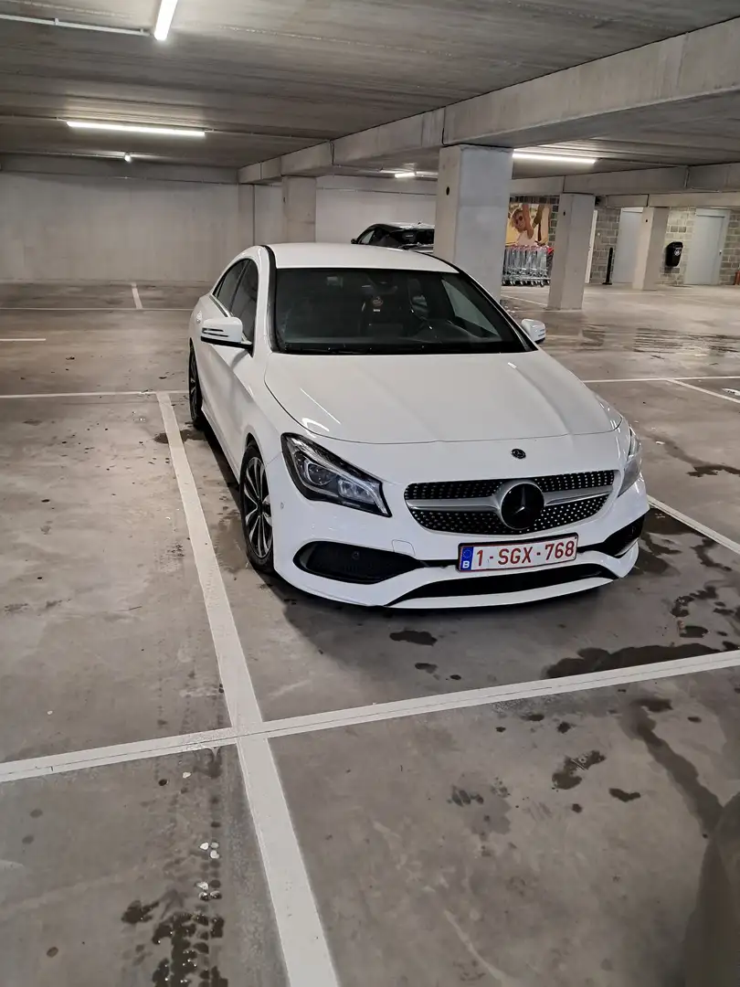 Mercedes-Benz CLA 200 CLA 200 d Business Solution AMG (EU6d-T. Wit - 1