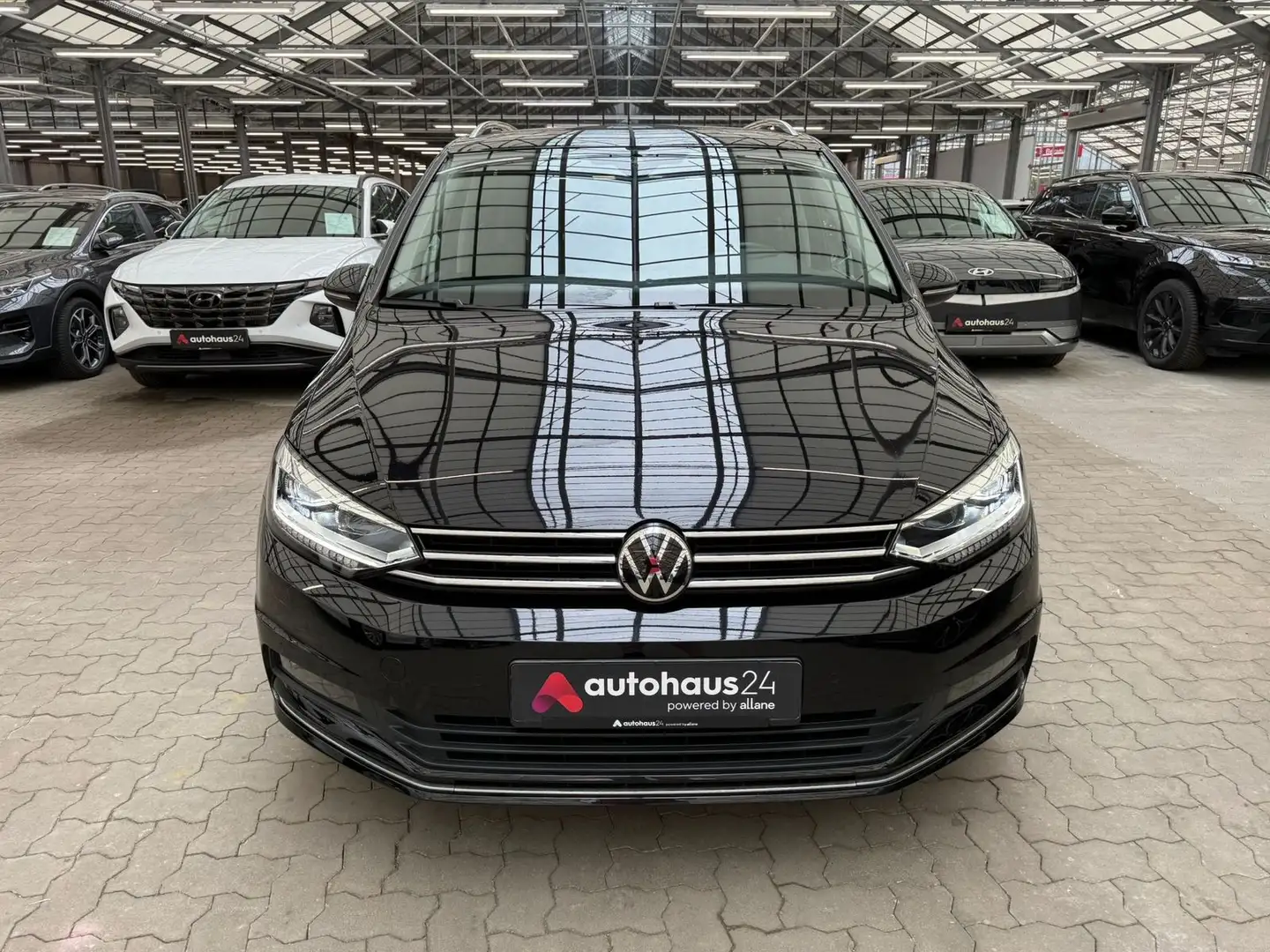 Volkswagen Touran 1.5 TSI Highline  DSG|LED|DYNAUDIO|Navi Negro - 2
