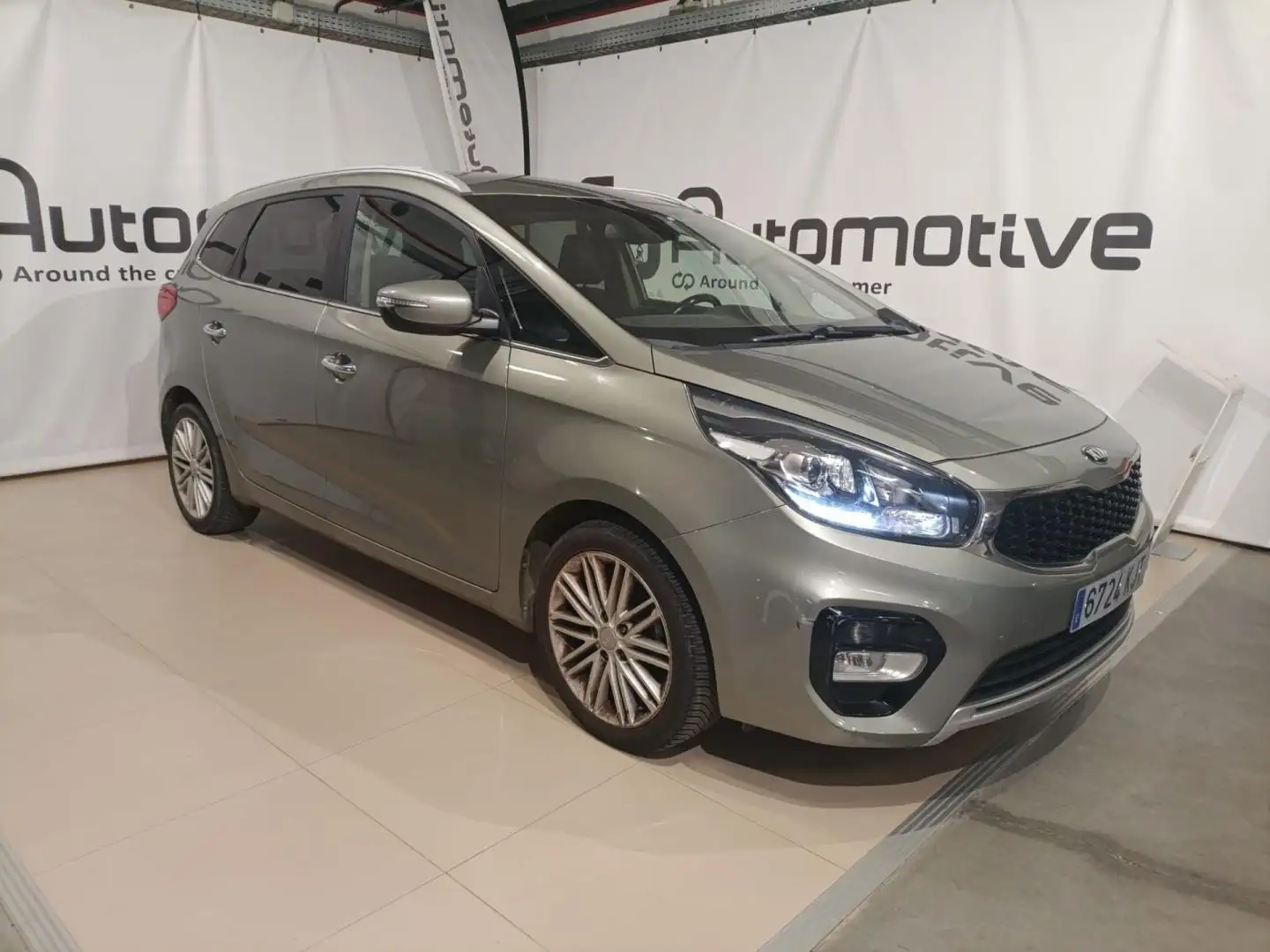 Kia Carens 1.6 GASOLINA 135CV DRIVE Plateado - 1