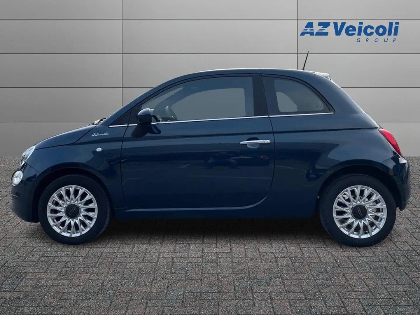 Fiat 500 500 1.0 Hybrid Dolcevita 70cv Blauw - 1