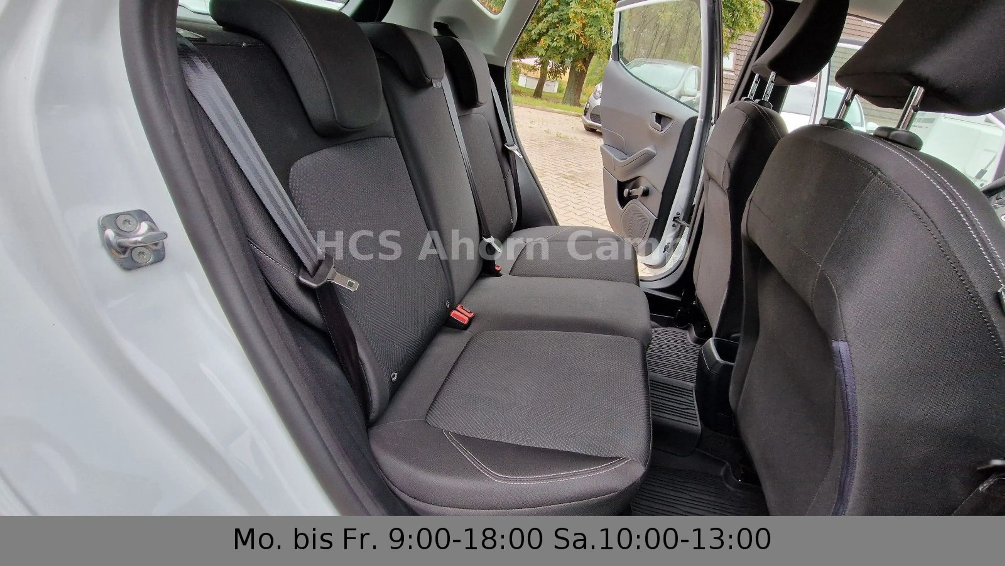 Ford Fiesta Cool & Connect Kamera Navi Tempomat — photo 15