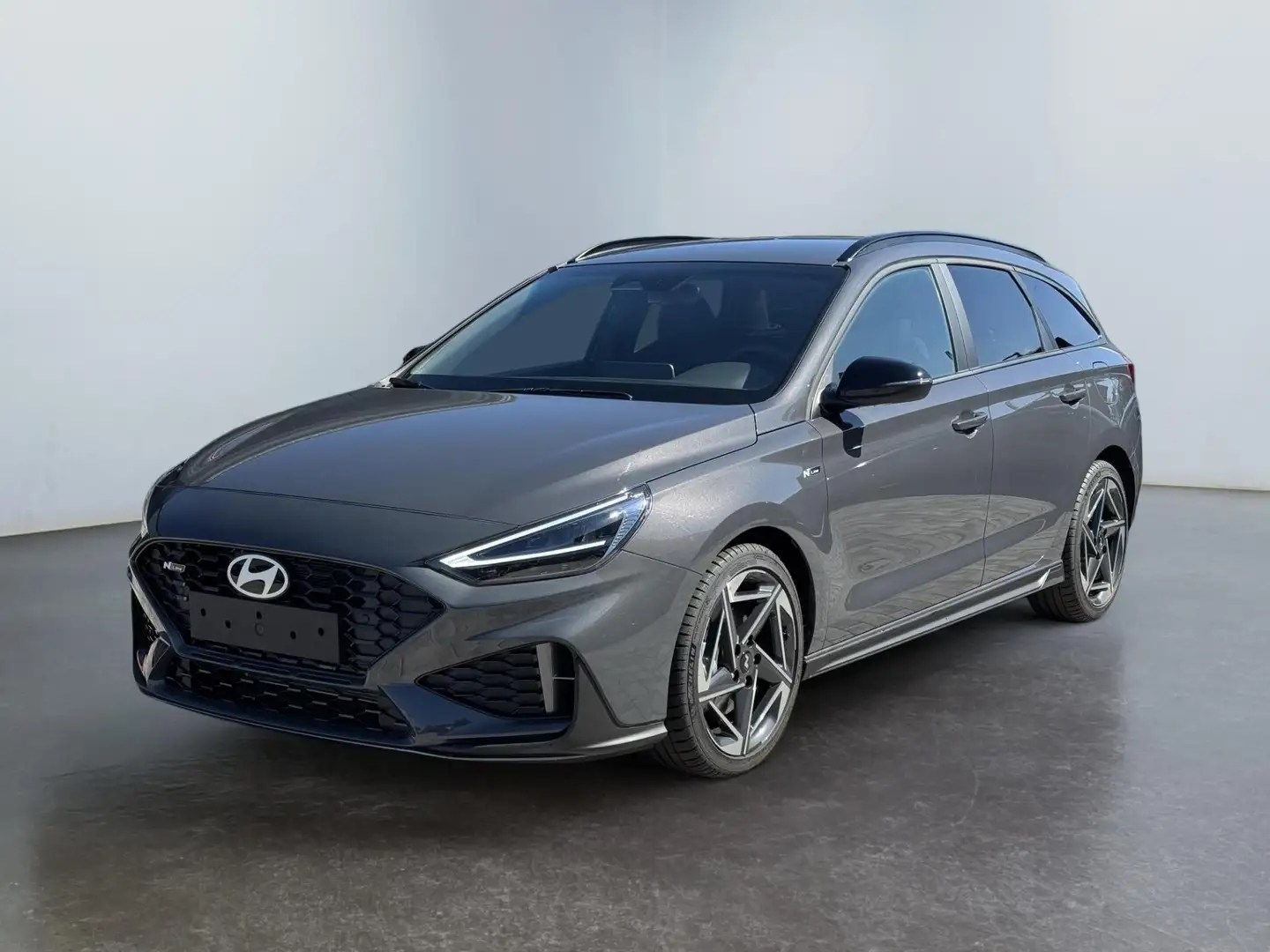 Hyundai i30 Kombi N Line 1.6 T-GDI DCT N-Line Navigation Ka... Grau - 1