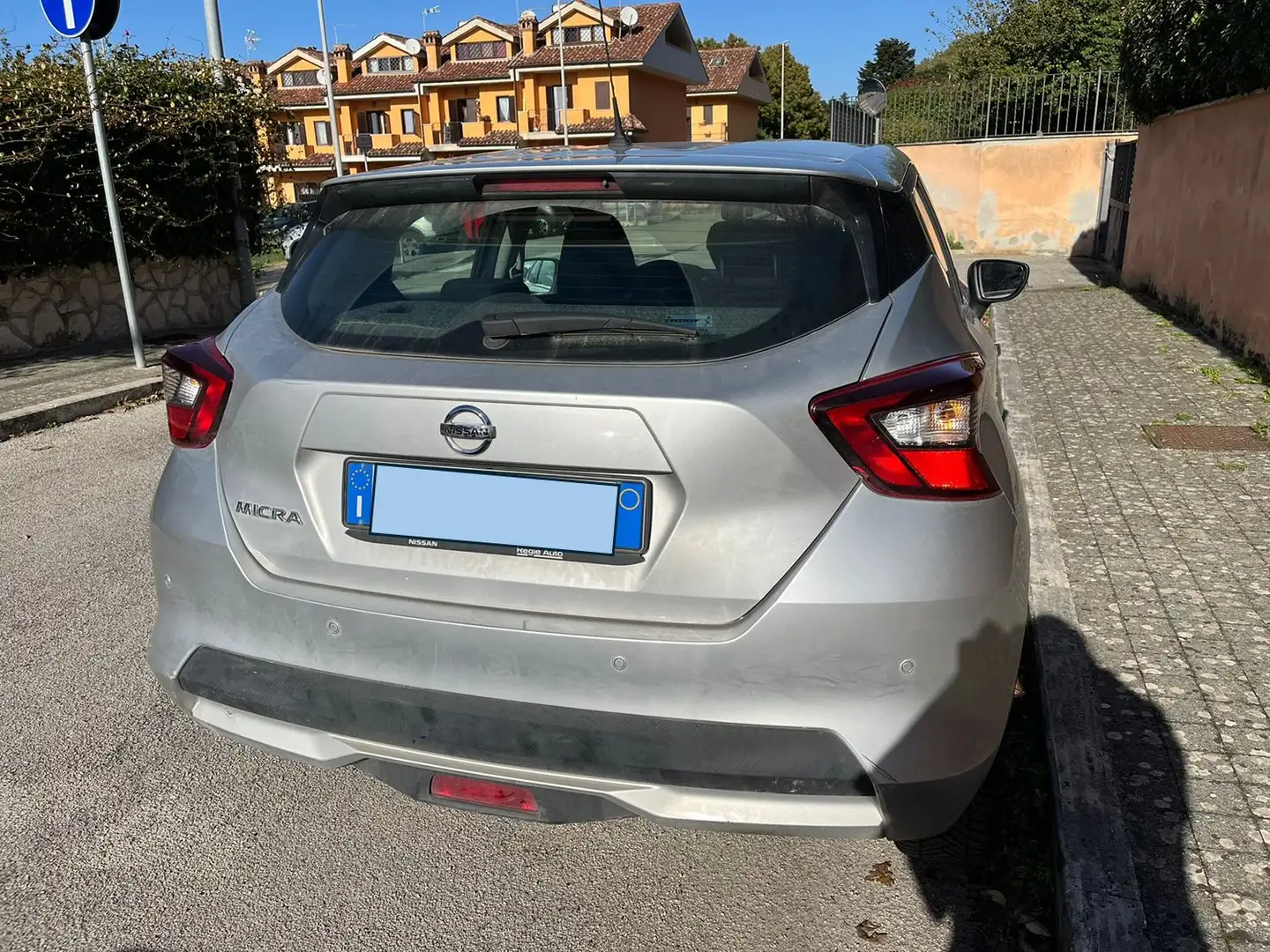 Nissan Micra Micra 1.0 Acenta 71cv Argento - 2
