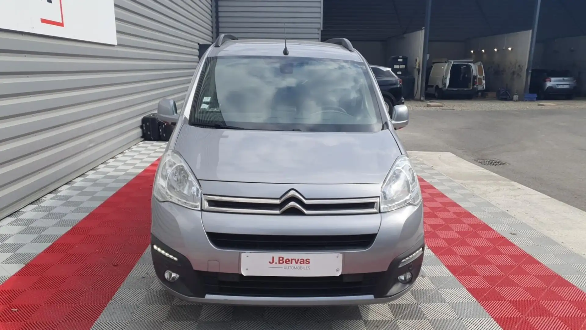 Citroen Berlingo MULTISPACE BlueHDi 100 S&S BVM5 Shine Gris - 2