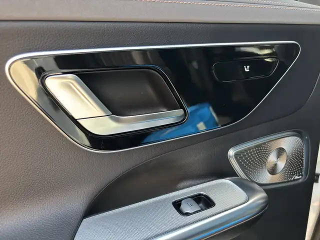 Mercedes-Benz Eqe view 12