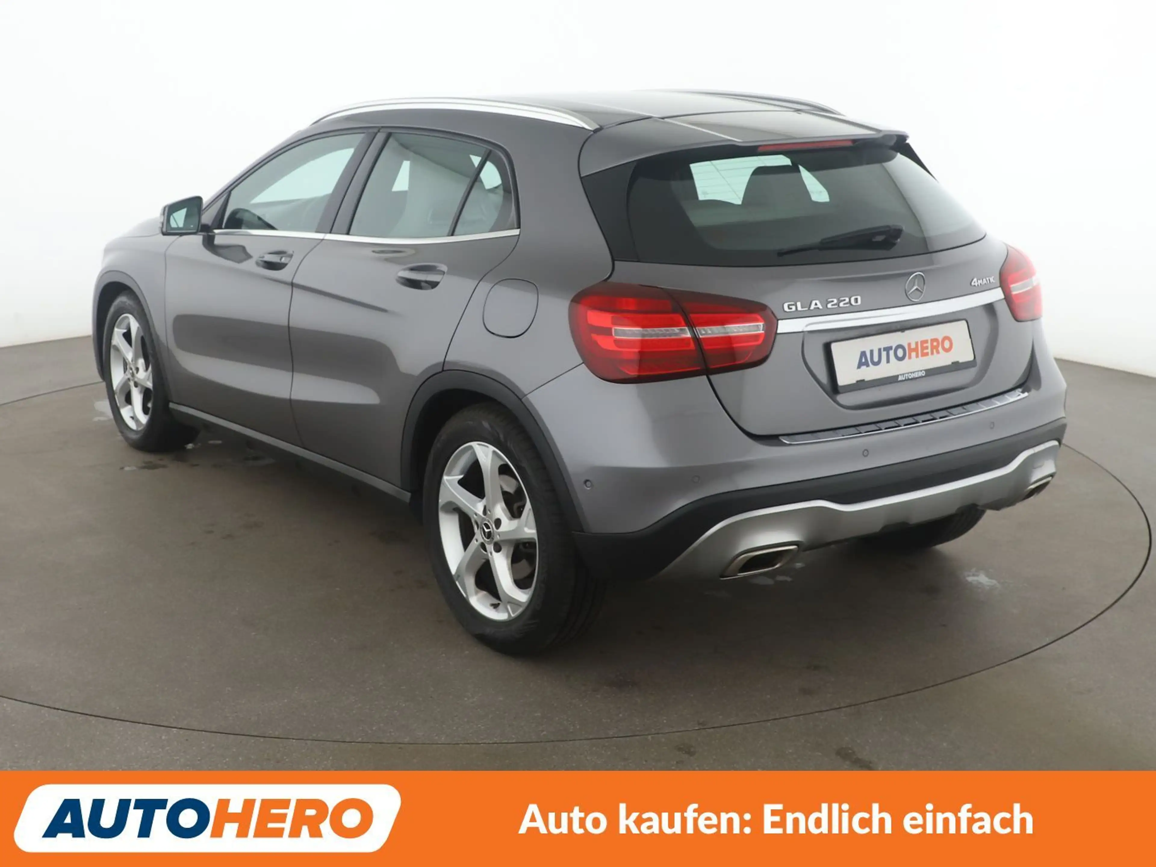 Mercedes-Benz GLA 220 GLA 220 4Matic Urban Aut. *LED*TEMPO*SHZ* — photo 4