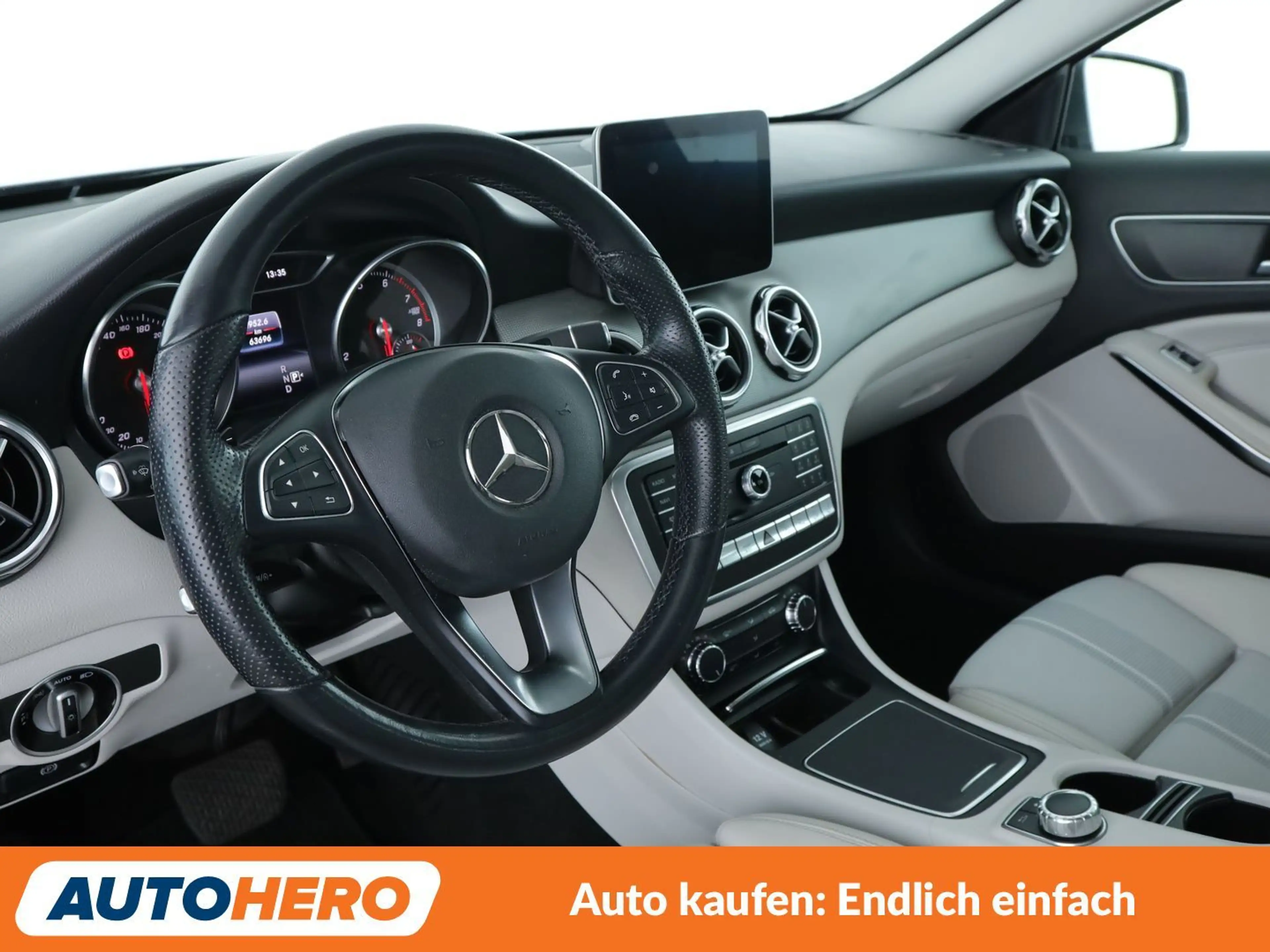Mercedes-Benz GLA 220 GLA 220 4Matic Urban Aut. *LED*TEMPO*SHZ* — photo 11