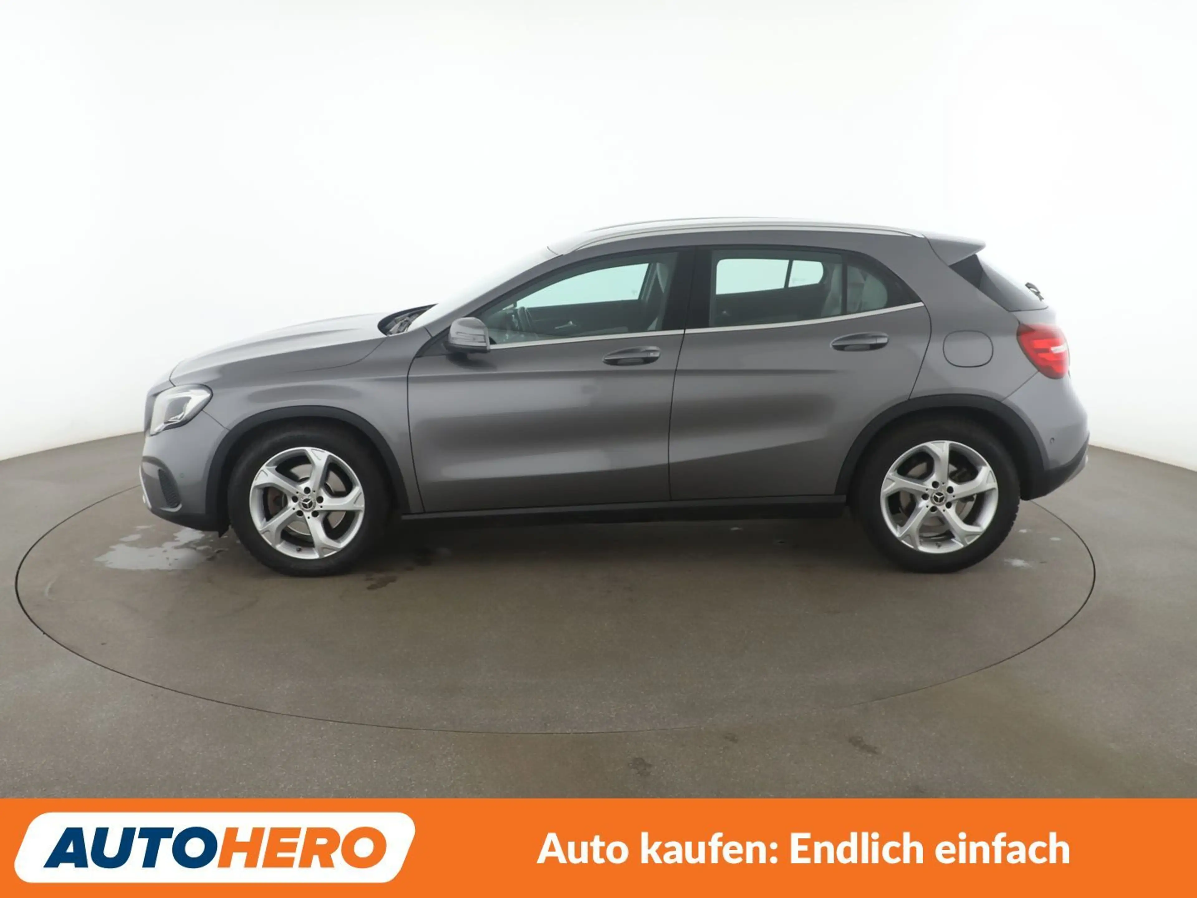 Mercedes-Benz GLA 220 GLA 220 4Matic Urban Aut. *LED*TEMPO*SHZ* — photo 3