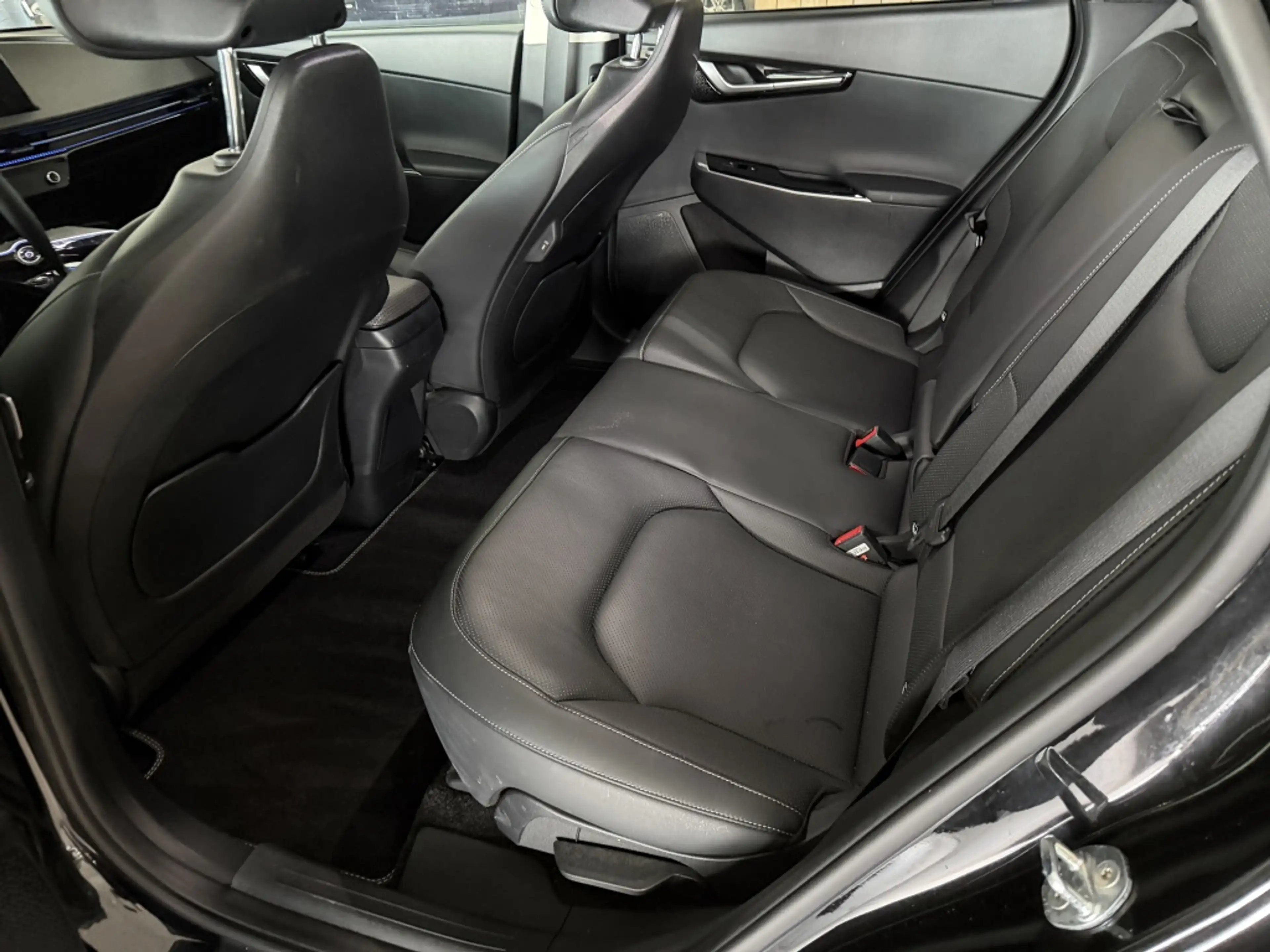 Kia EV6 Plus Advan. 77.4 kWh — photo 8