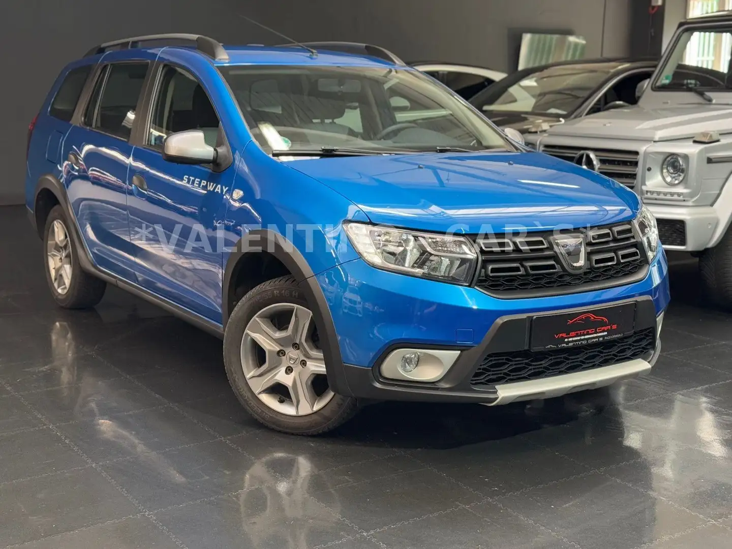 Dacia Logan MCV II Kombi Stepway/Navi/Kamera/PDC/AHK/ Blau - 1