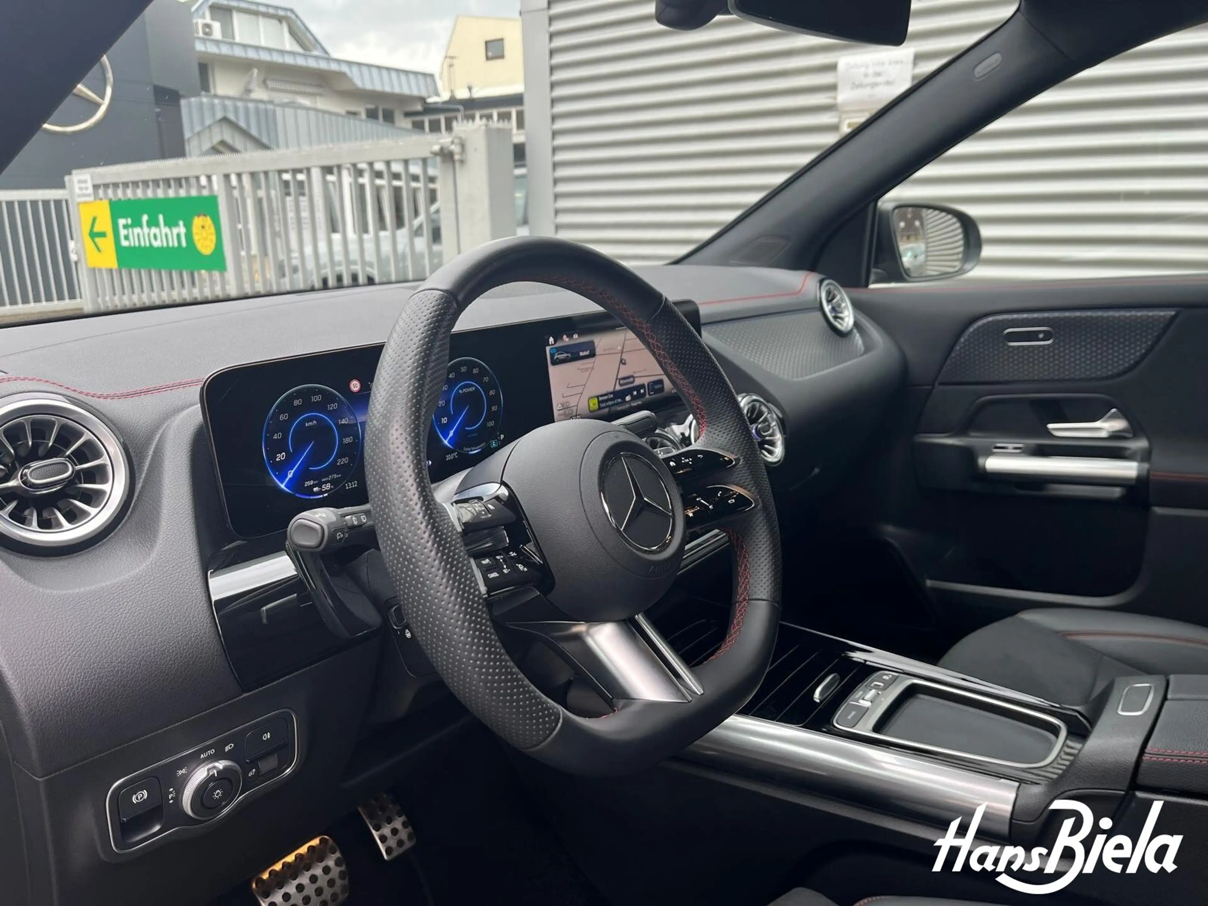 Mercedes-Benz EQA 300 EQA 300 4M AMG/Adv.+/Night/Sound/LED/360°/AHK/TW — photo 8