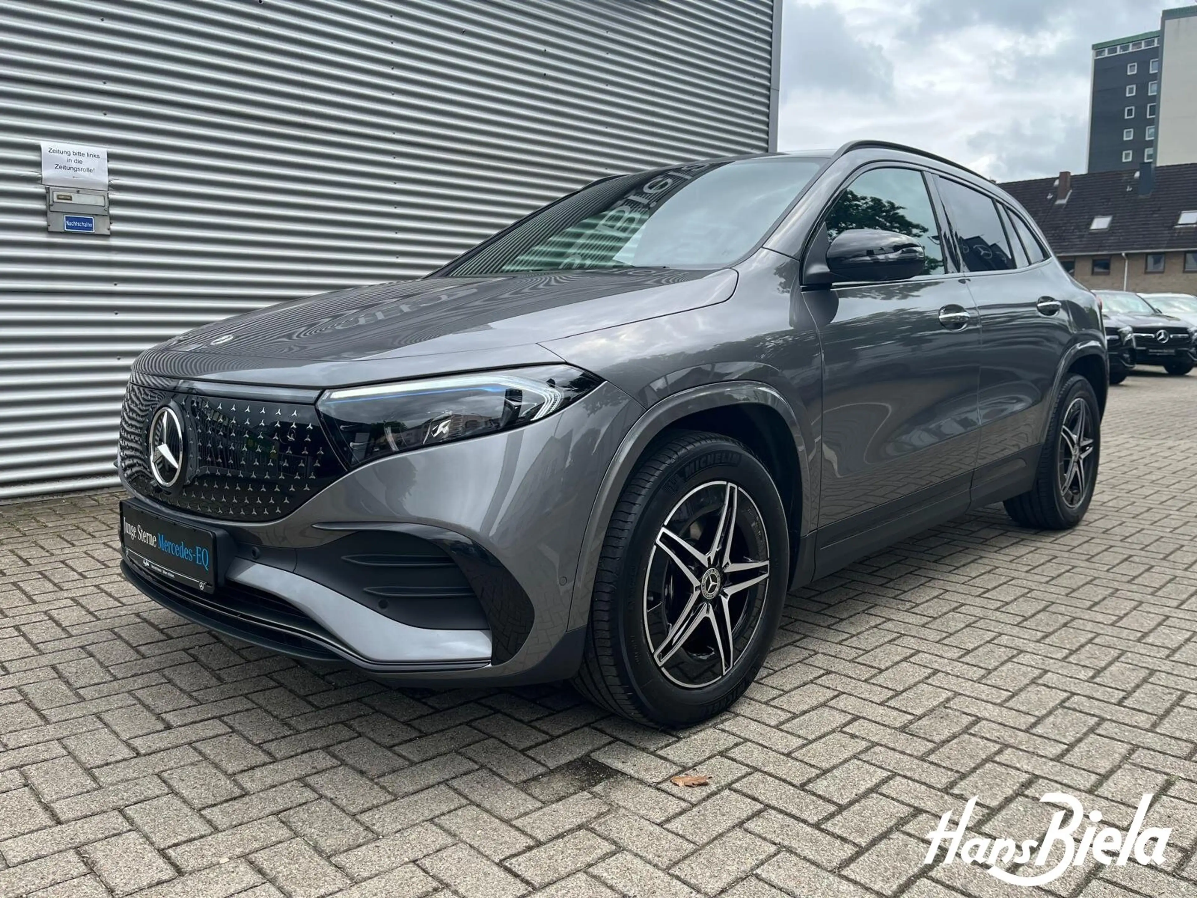 Mercedes-Benz EQA 300 EQA 300 4M AMG/Adv.+/Night/Sound/LED/360°/AHK/TW — photo 2