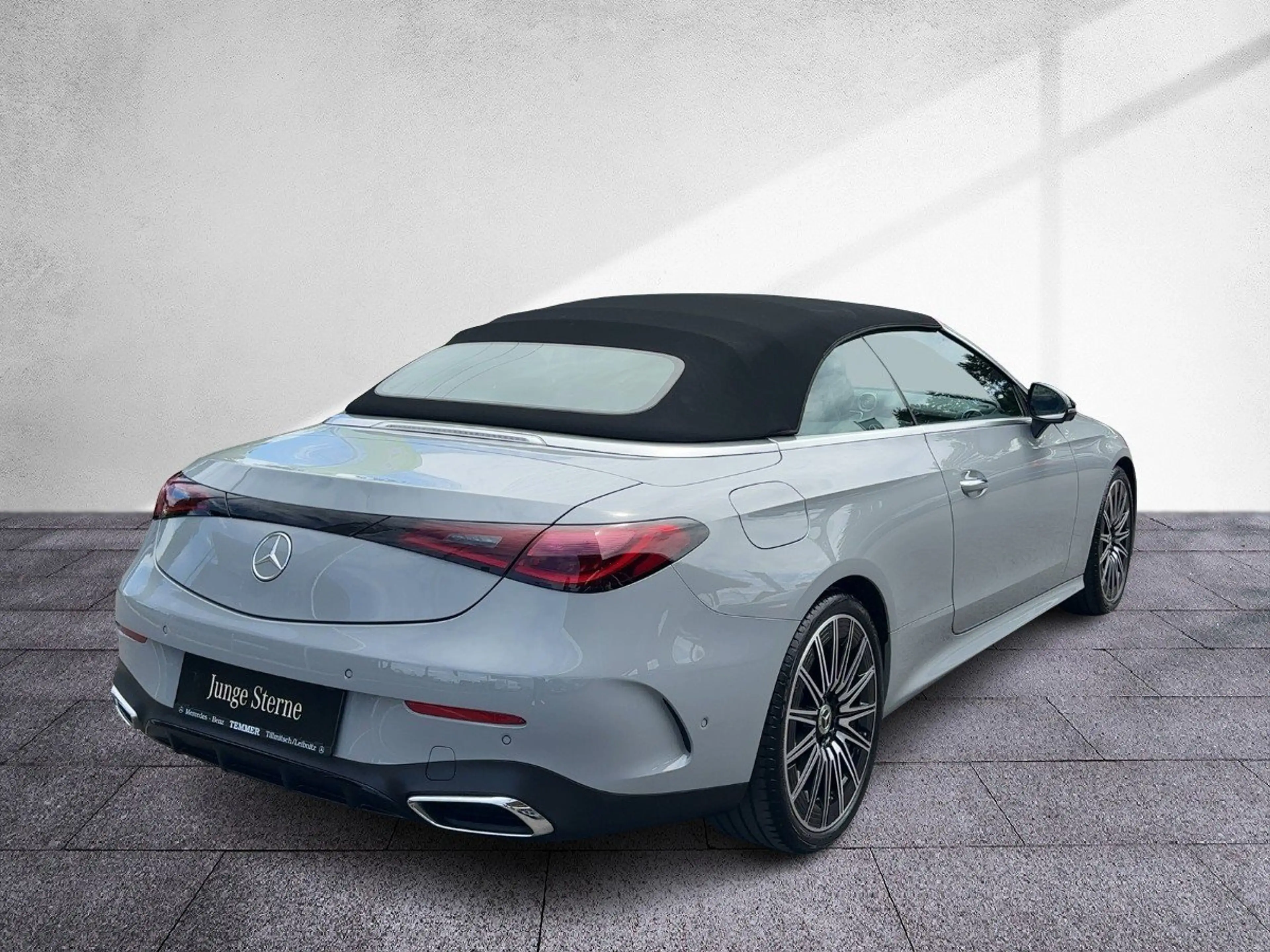 Mercedes-Benz CLE 200 Cabriolet Prem Night 360° PTS DigiLight — photo 5