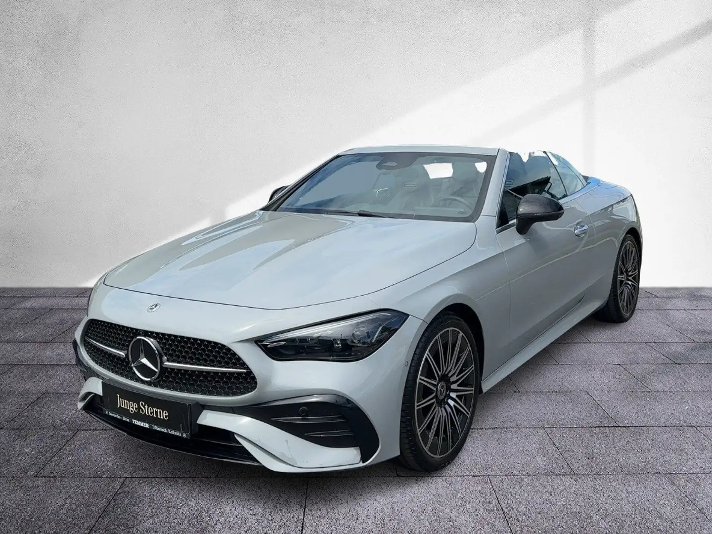Mercedes-Benz CLE 200 Cabriolet Prem Night 360°Kam DigiLight Grau - 2