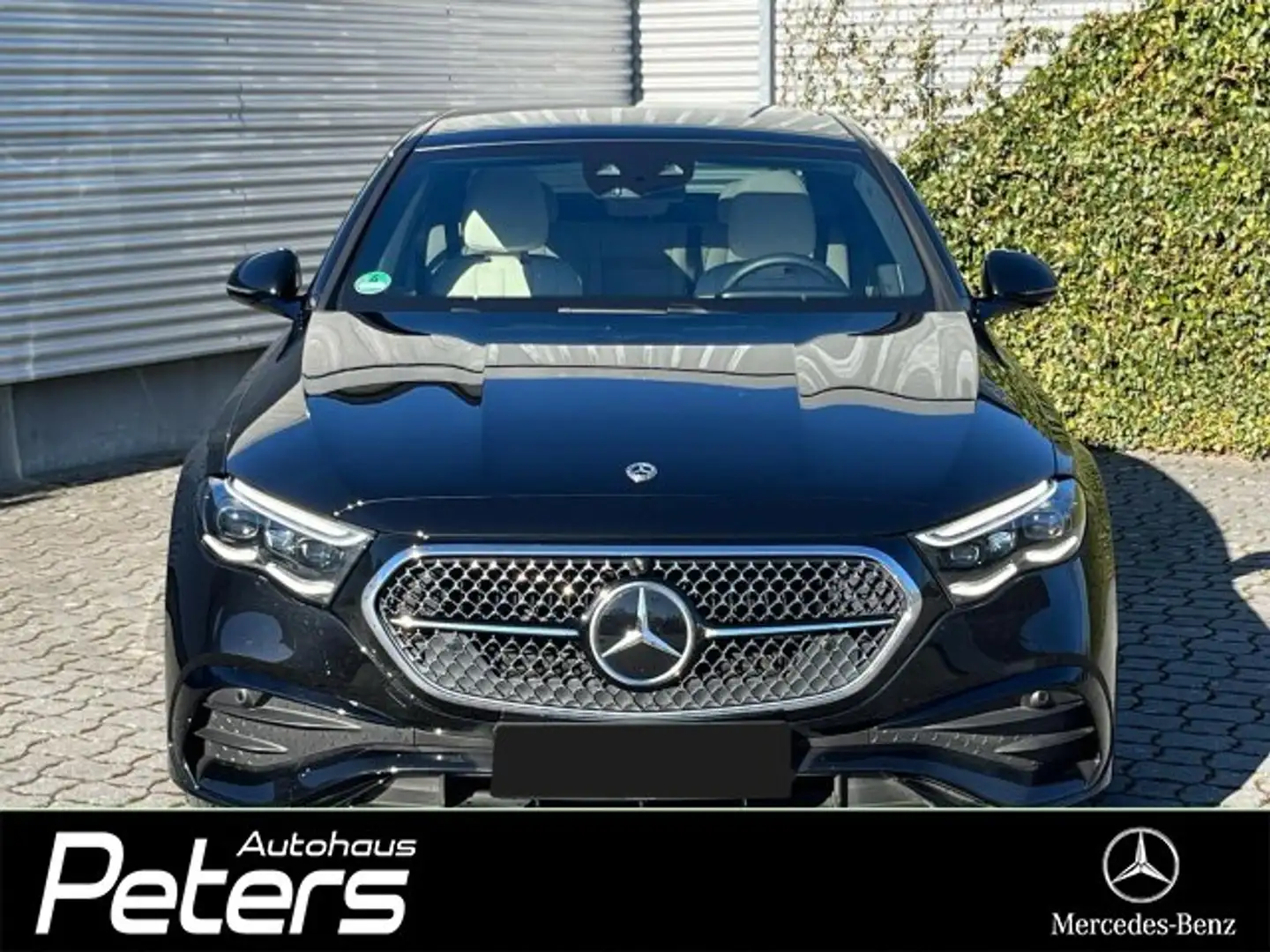 Mercedes-Benz E 220 E 220 d AMG Limo Sitzkli/Digi 360/Distr/AHK/Pano Zwart - 2