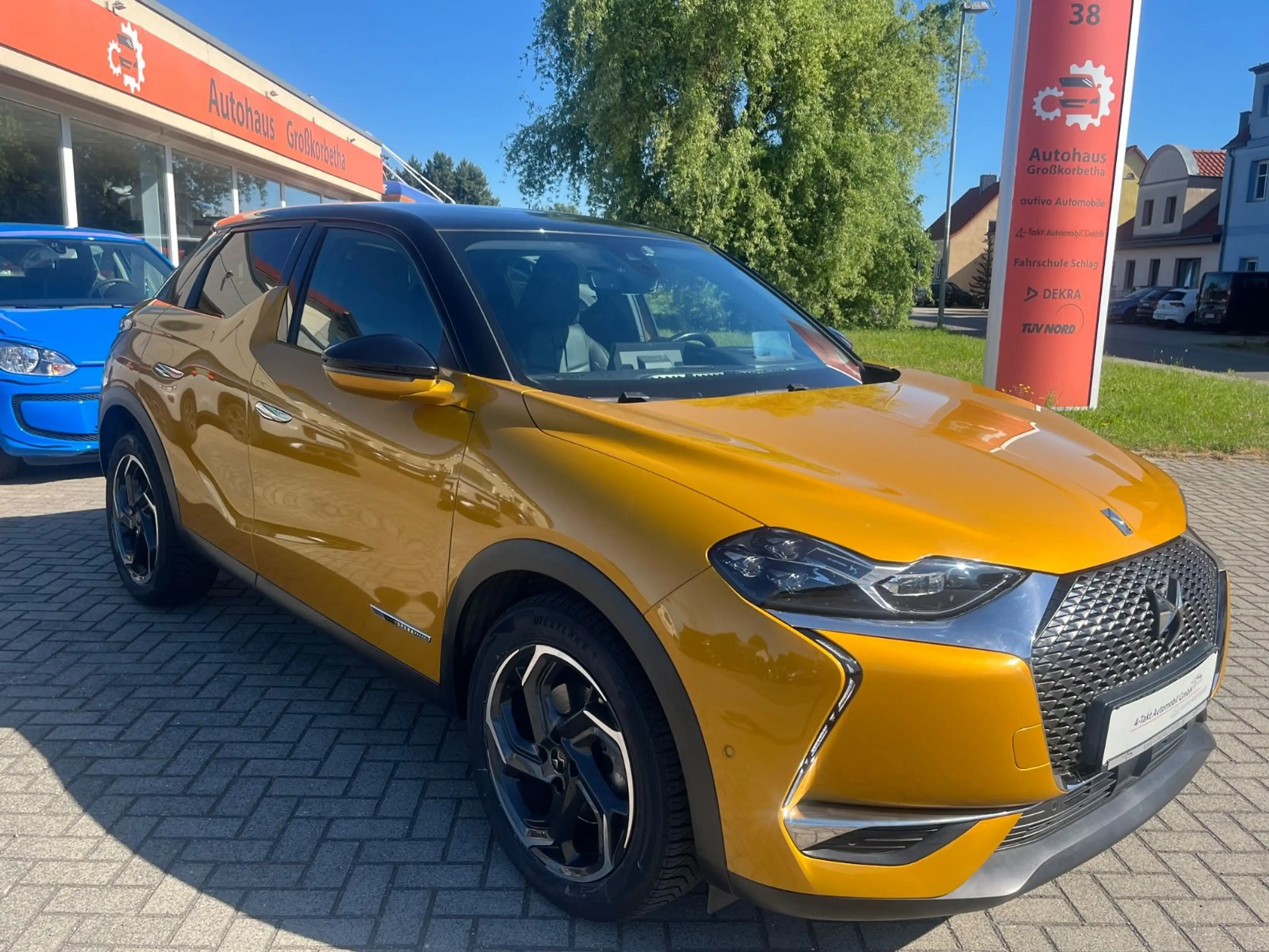 DS Automobiles DS 3 Crossback PureTech 1.2 Opera*Automatik* — photo 3