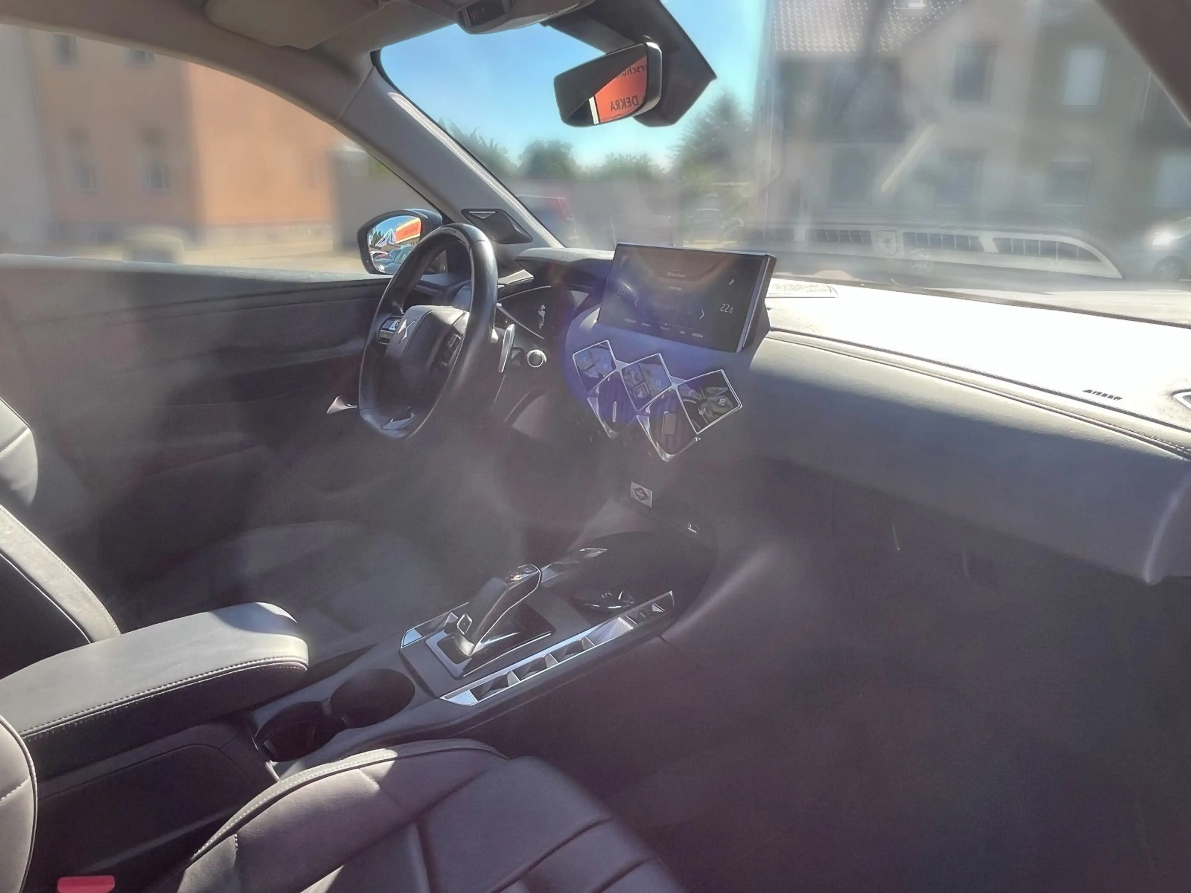 DS Automobiles DS 3 Crossback PureTech 1.2 Opera*Automatik* — photo 27