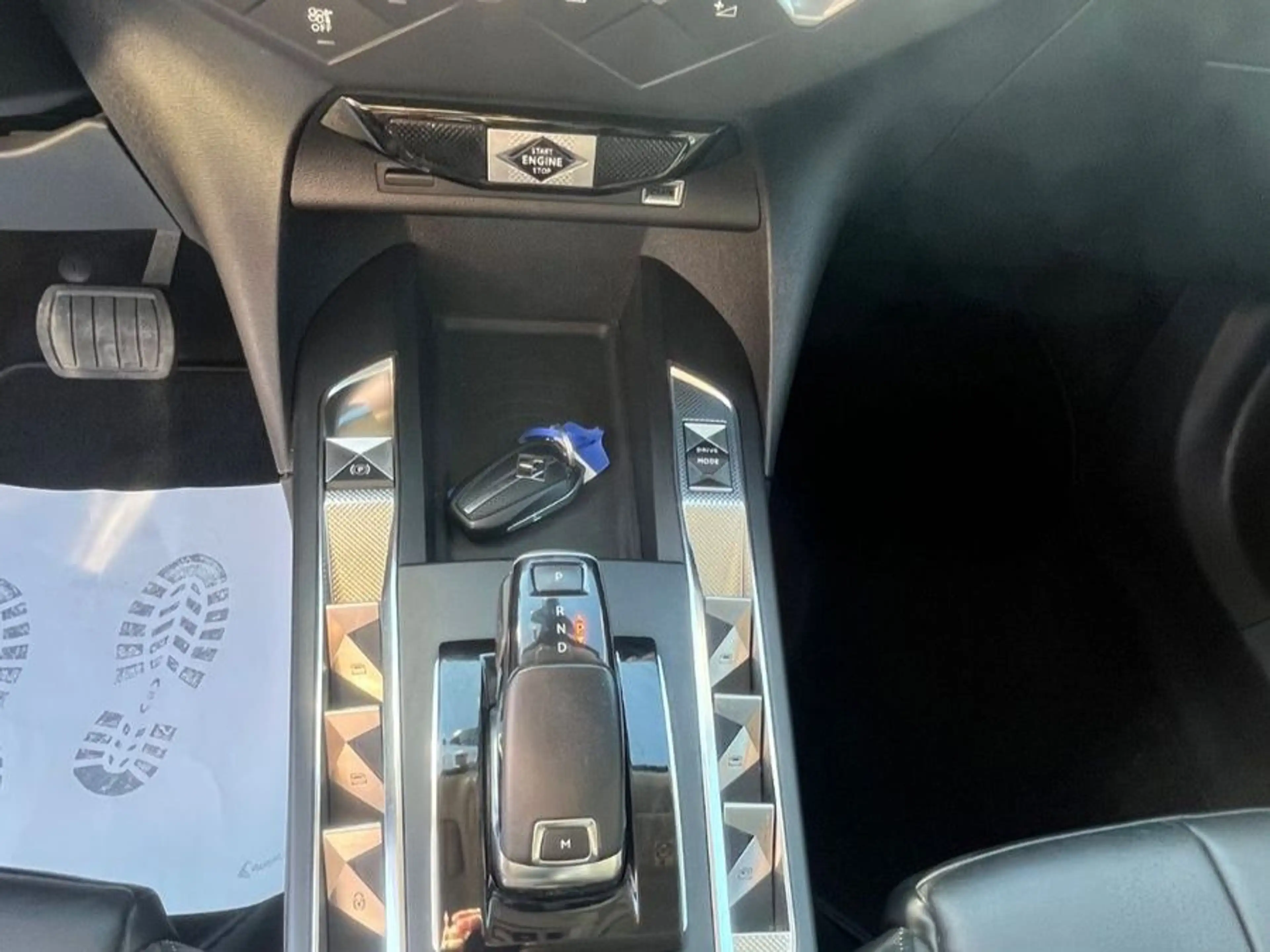 DS Automobiles DS 3 Crossback PureTech 1.2 Opera*Automatik* — photo 28