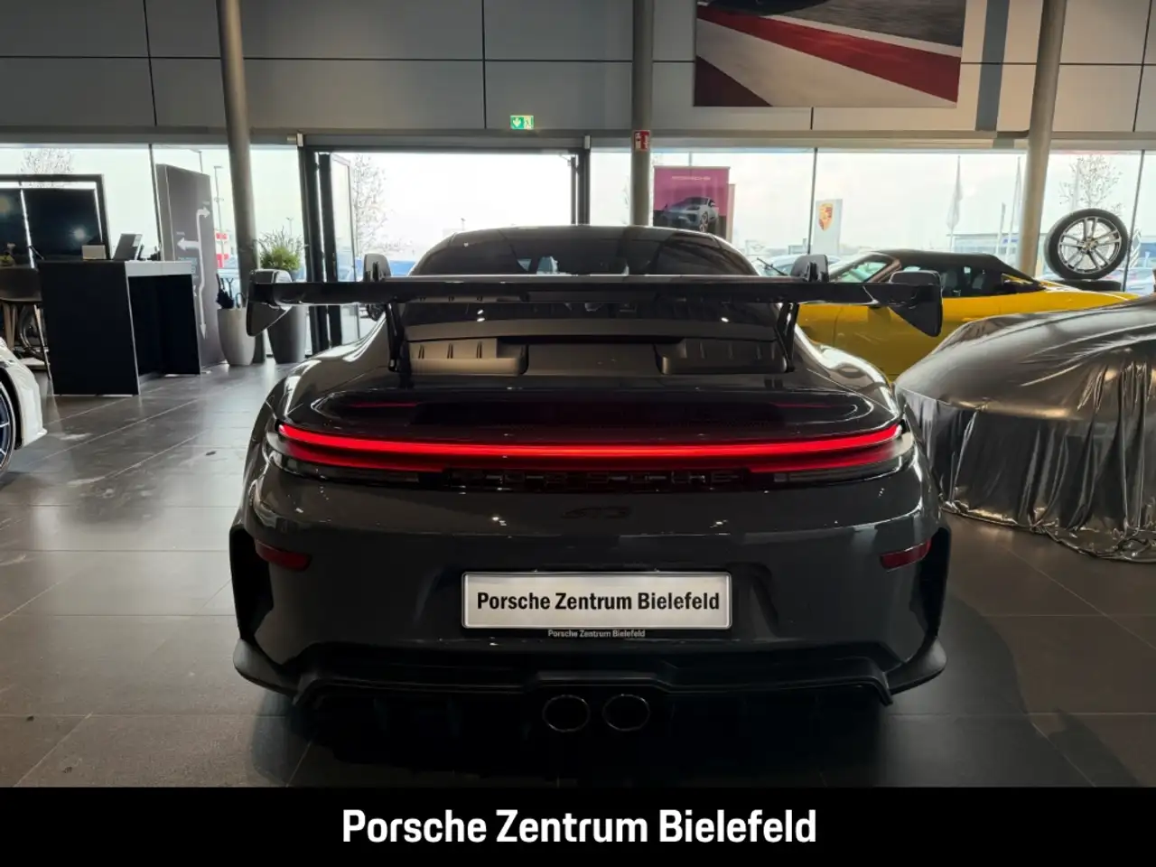 Porsche 992 911 GT3 Clubsportpaket Liftsystem-VA BOSE 5