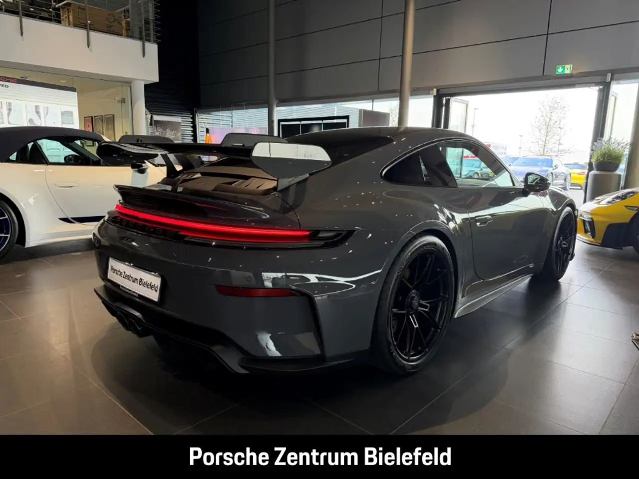 Porsche 992 911 GT3 Clubsportpaket Liftsystem-VA BOSE 6