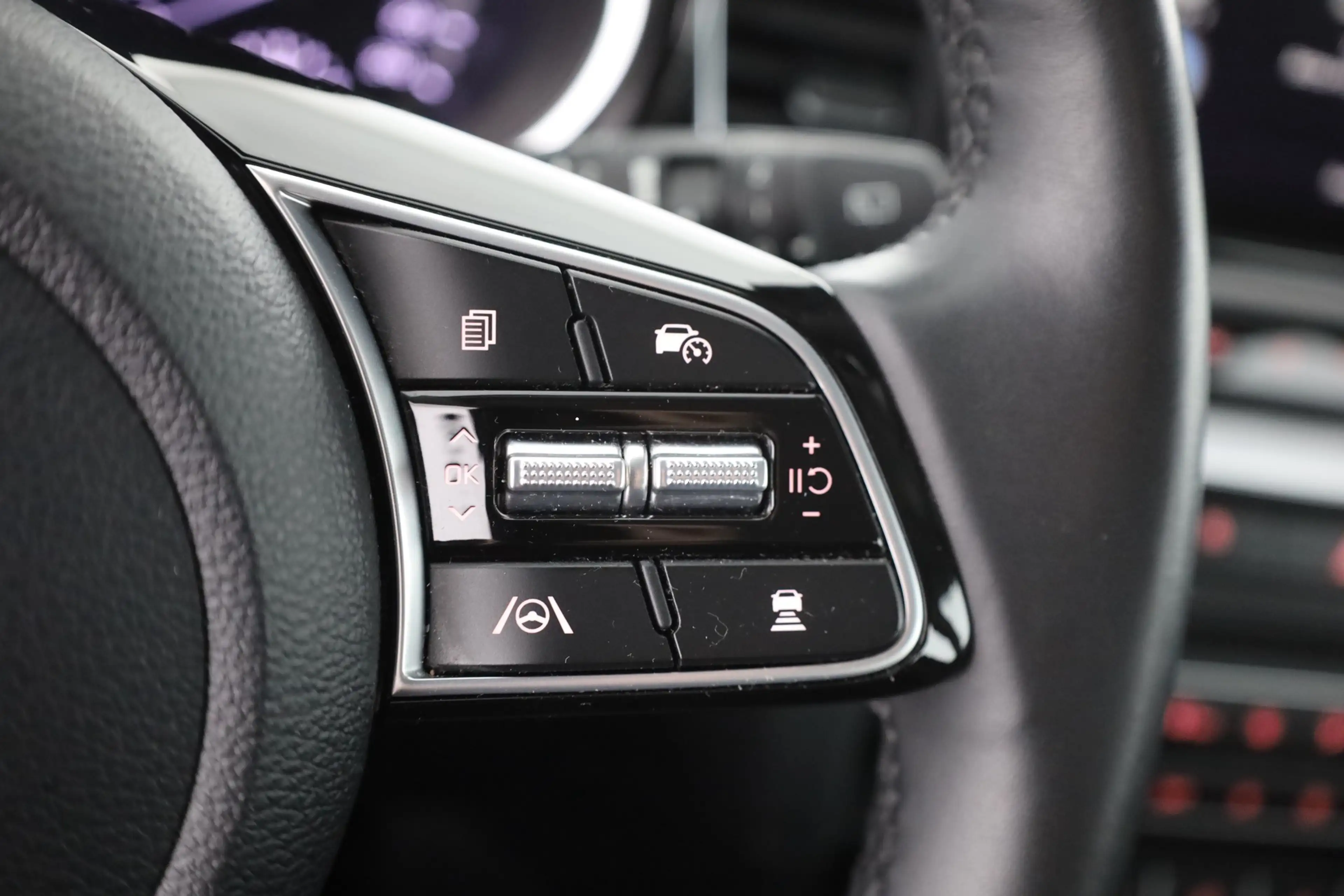 Kia Ceed SW / cee'd SW Ceed SW 1.6 PHEV Spirit LED Navi Kamera ACC DAB — photo 19