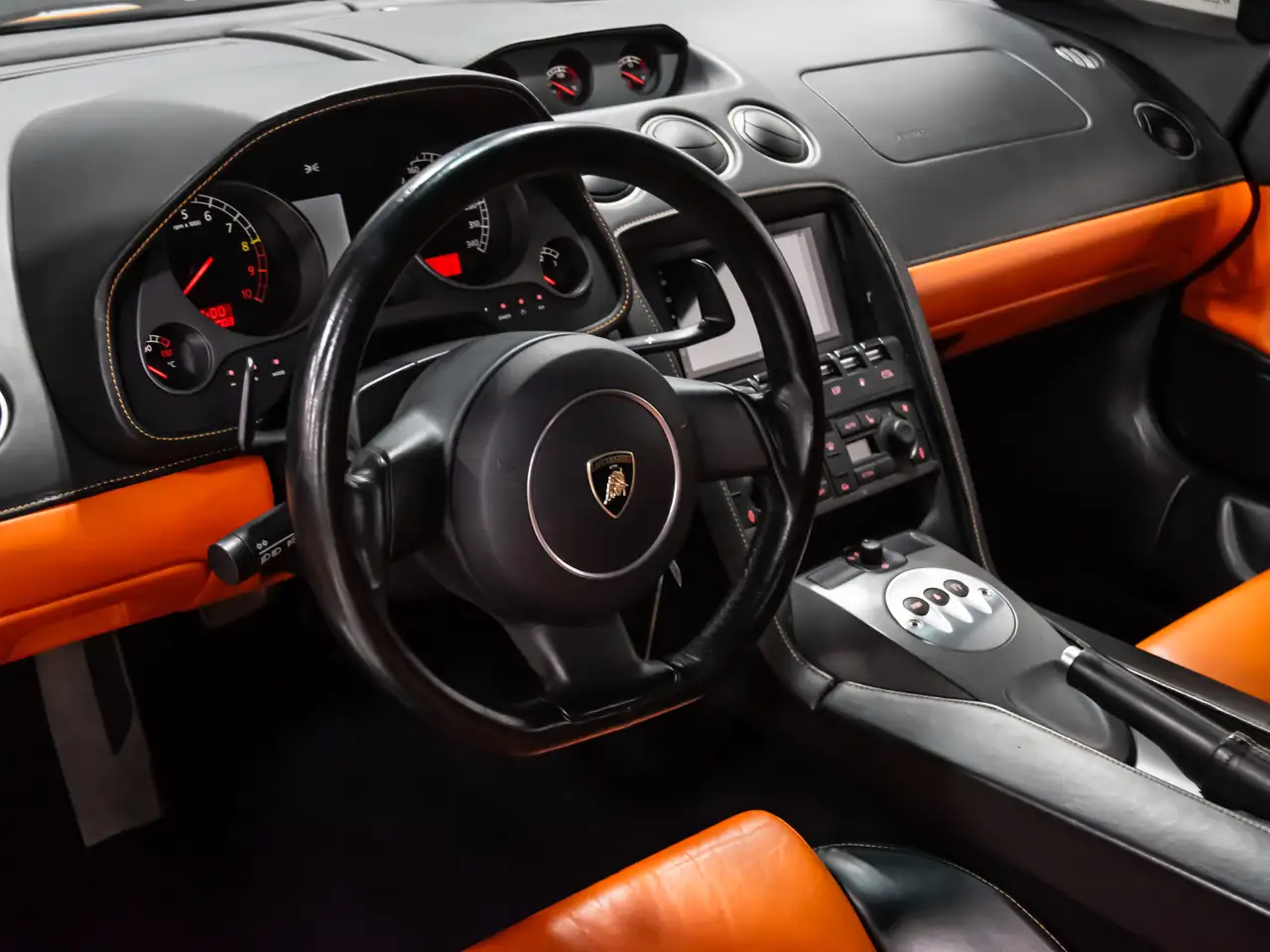 Lamborghini Gallardo снимка Lamborghini Gallardo